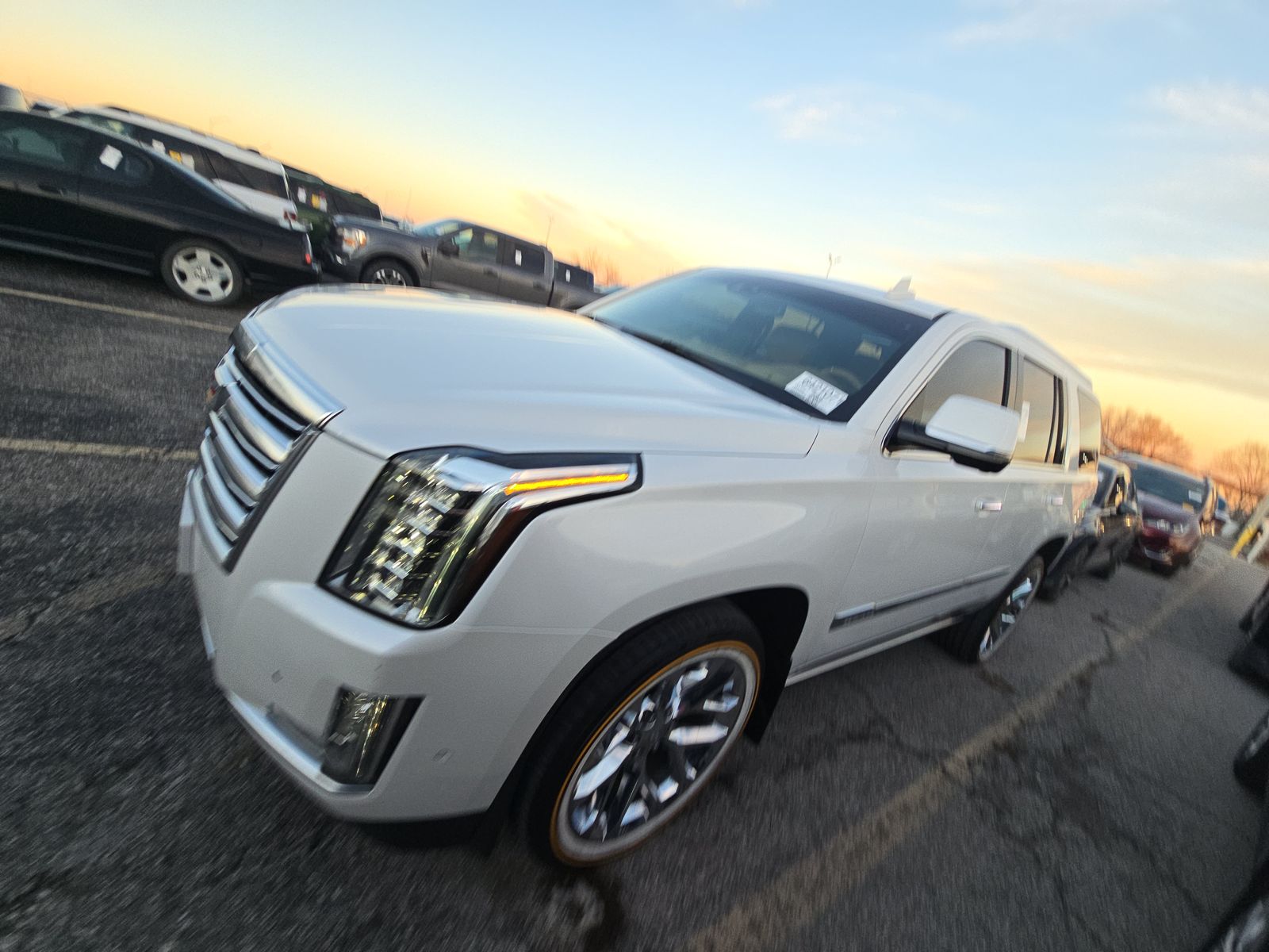 2019 Cadillac Escalade Platinum AWD