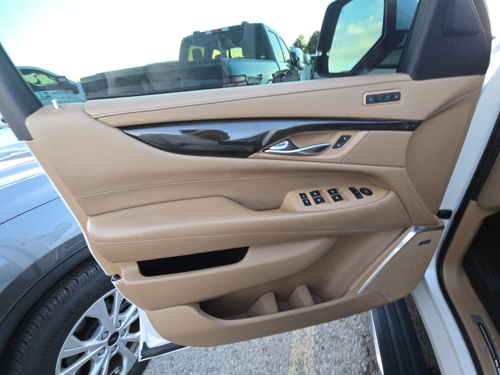 2019 Cadillac Escalade Platinum AWD