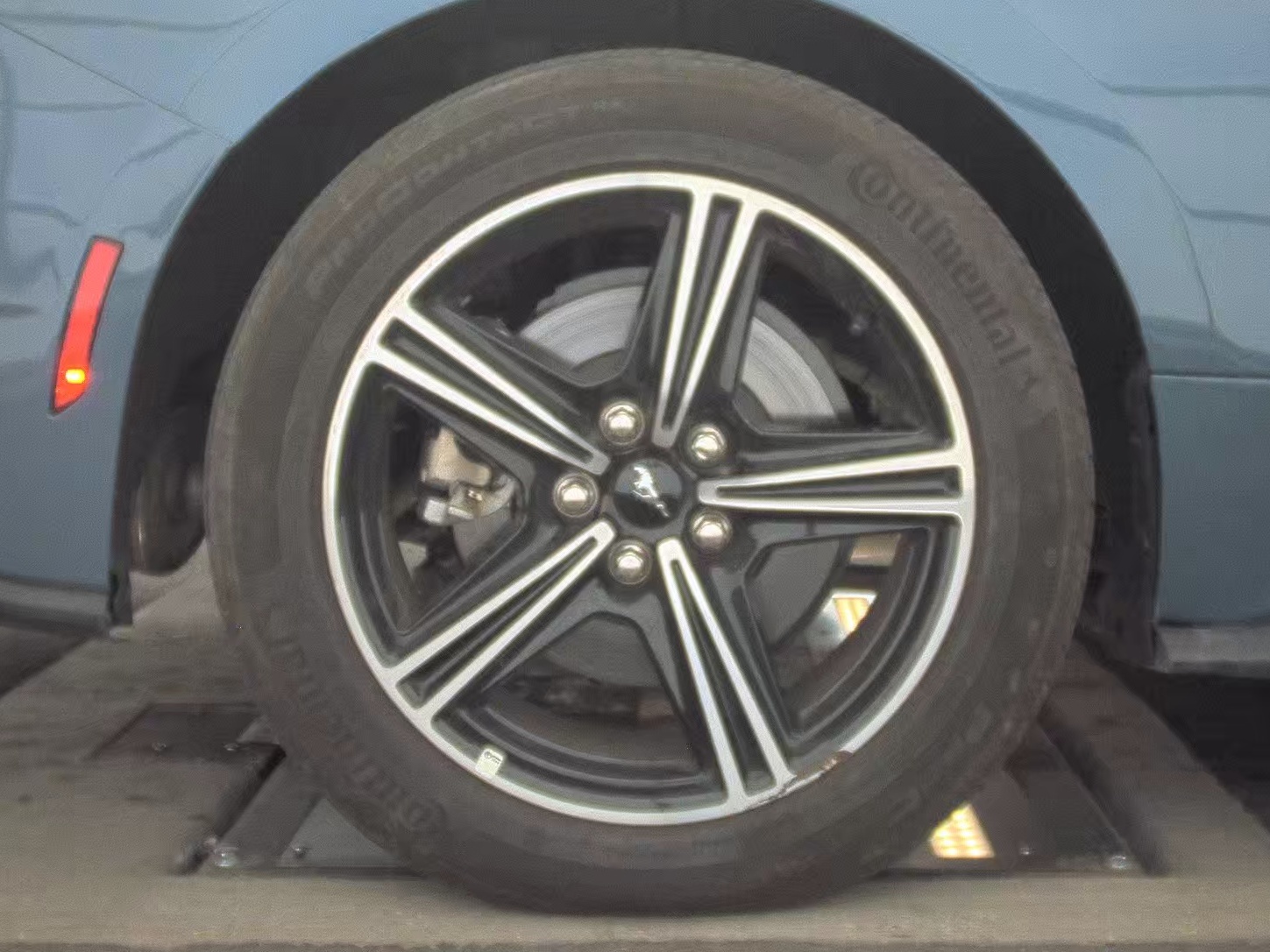 2025 Ford Mustang EcoBoost Premium RWD