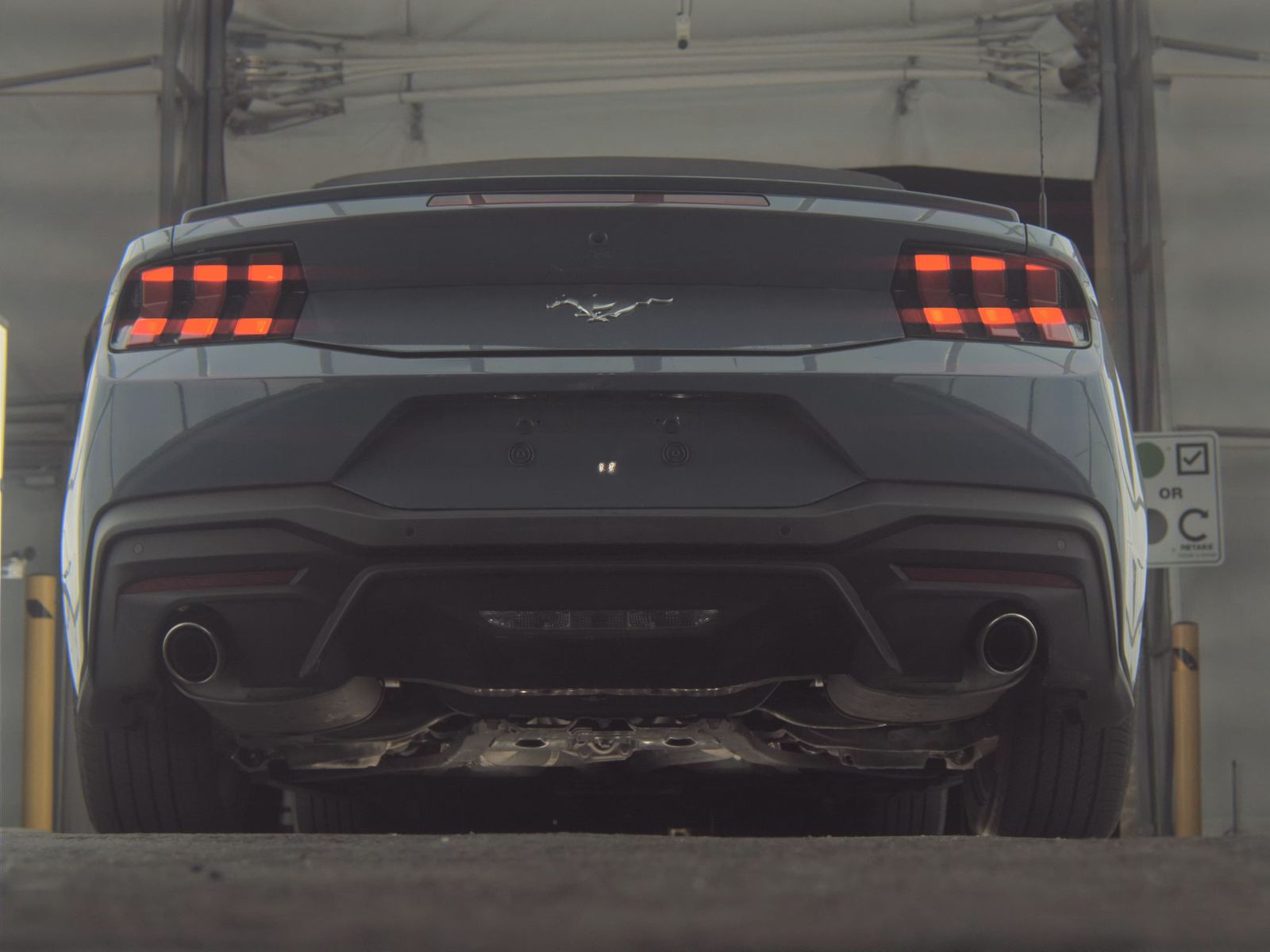 2025 Ford Mustang EcoBoost Premium RWD