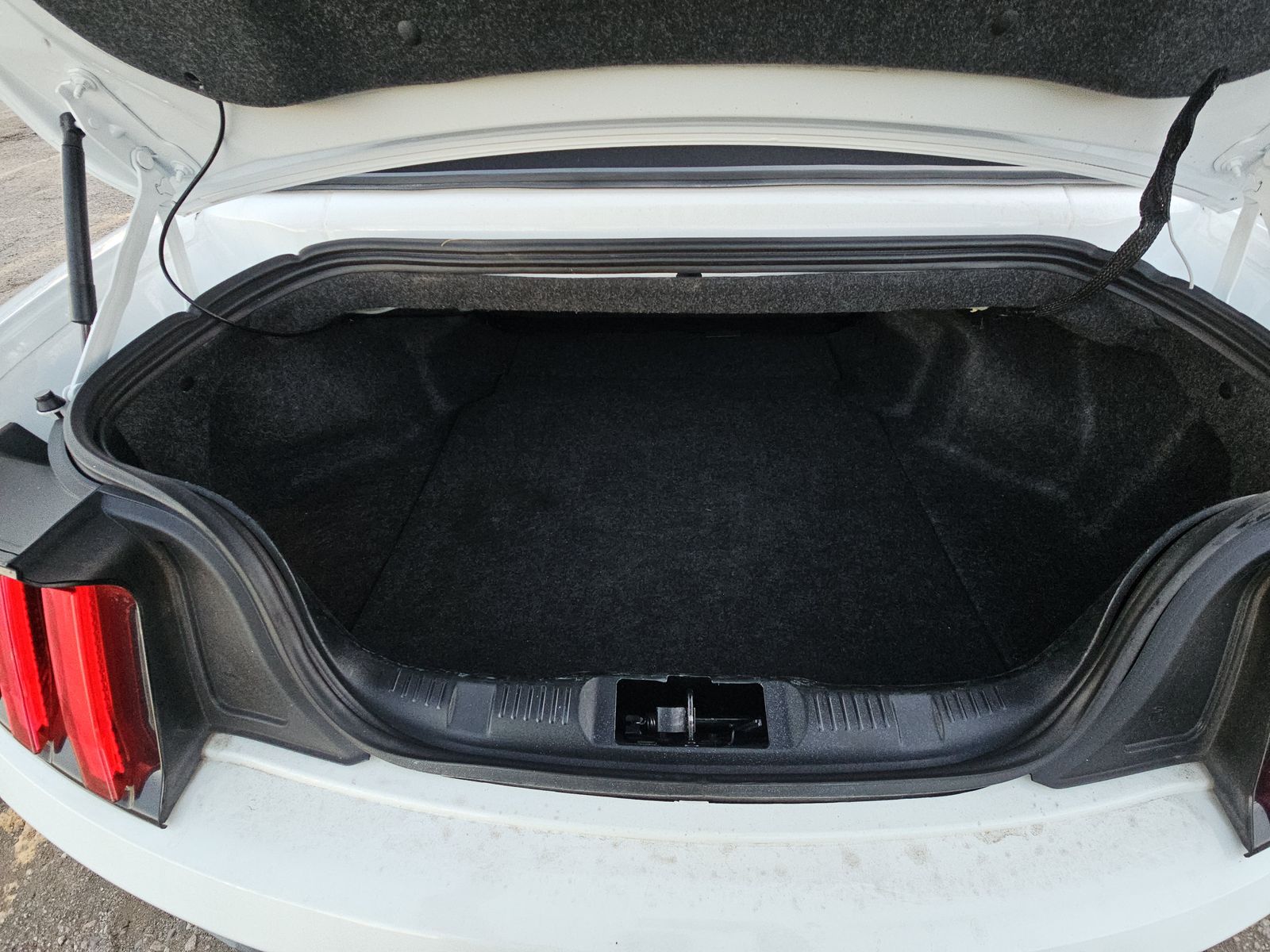 2023 Ford Mustang EcoBoost Premium RWD