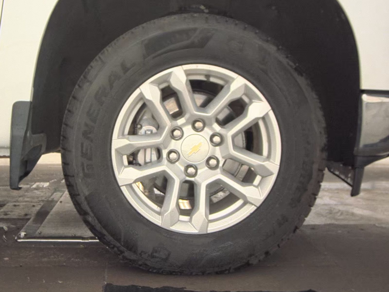 2022 Chevrolet Silverado 1500 LT AWD