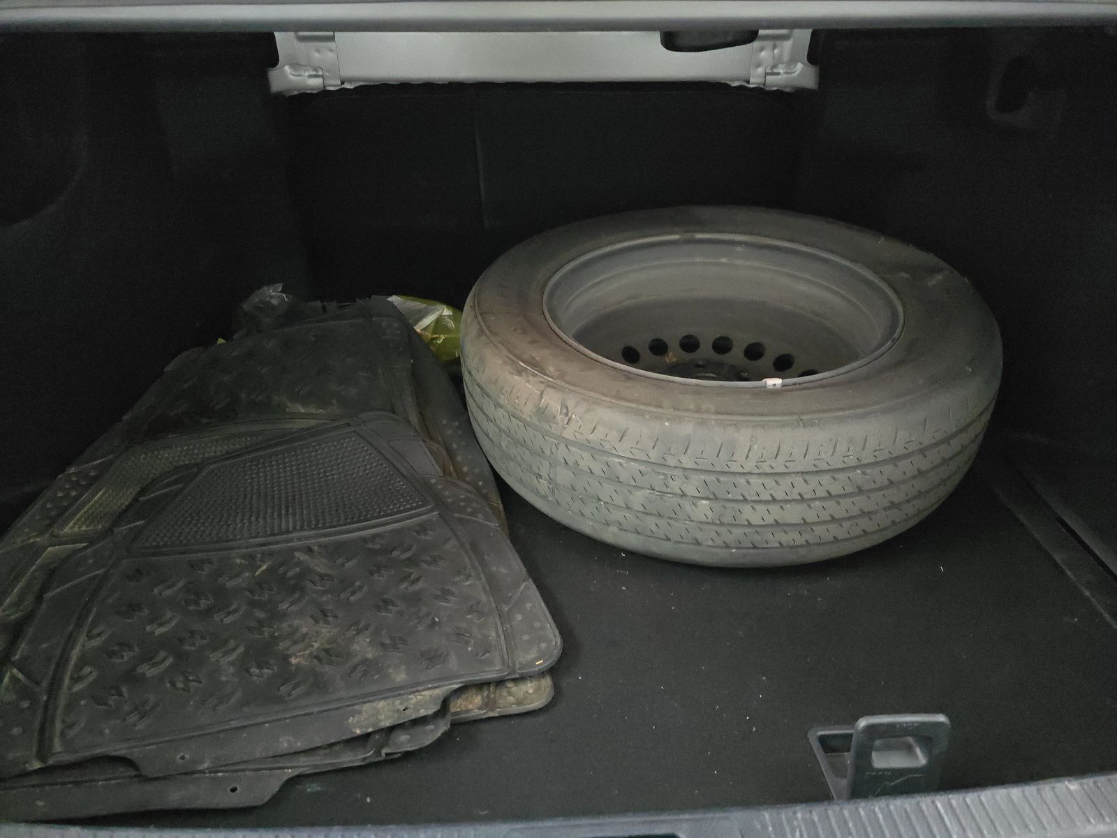 2023 Toyota Camry Hybrid LE FWD