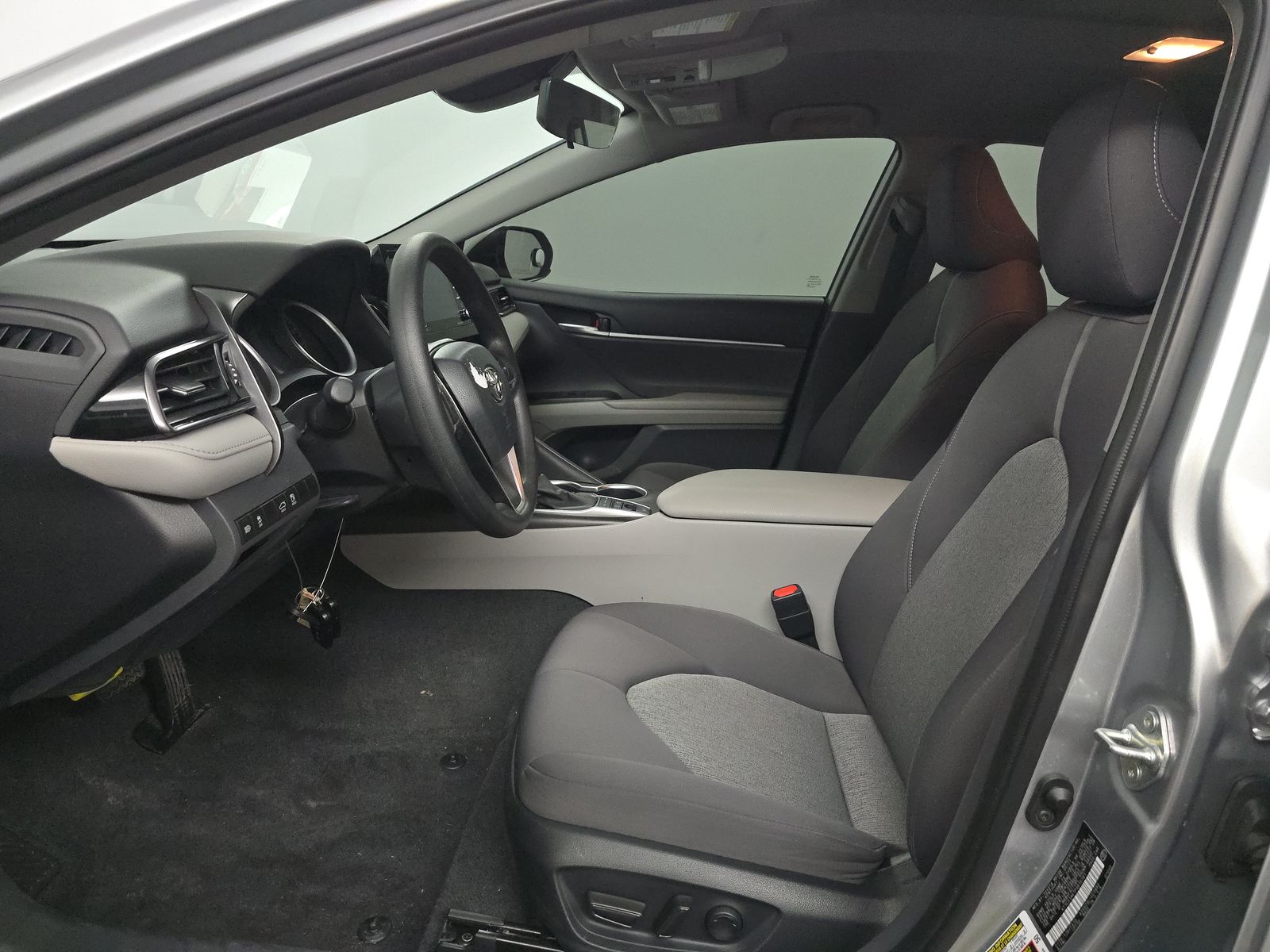 2023 Toyota Camry Hybrid LE FWD