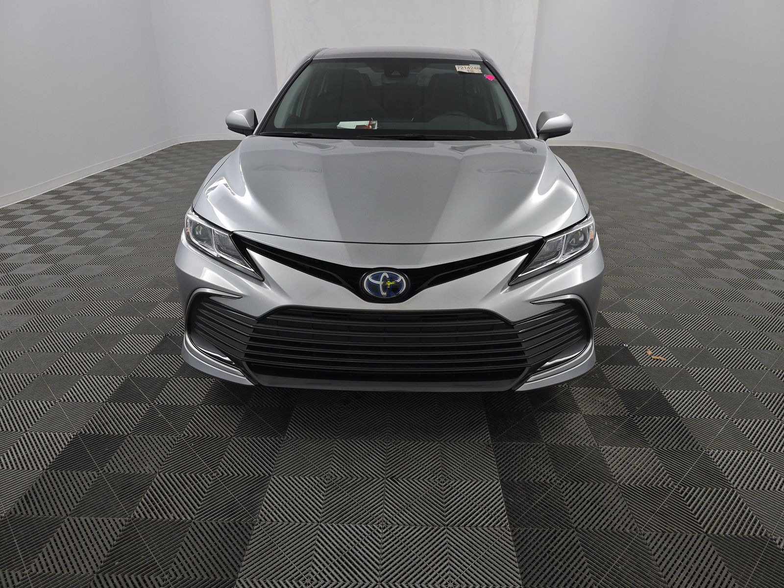 2023 Toyota Camry Hybrid LE FWD