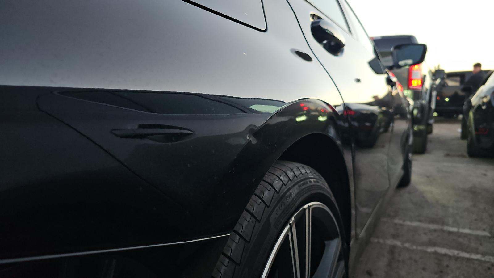 2023 BMW 3 Series 330e RWD