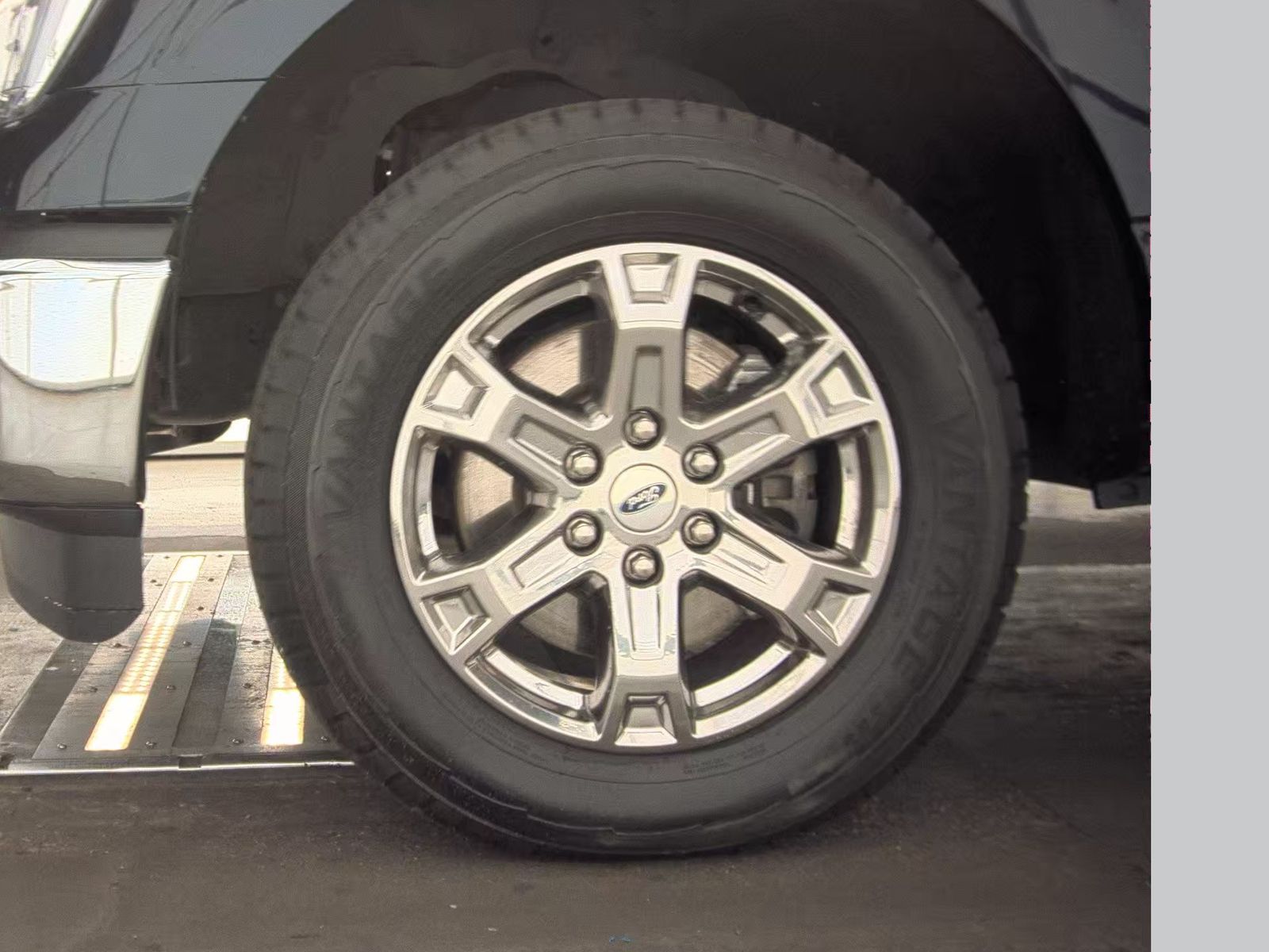 2022 Ford F-150 XLT AWD