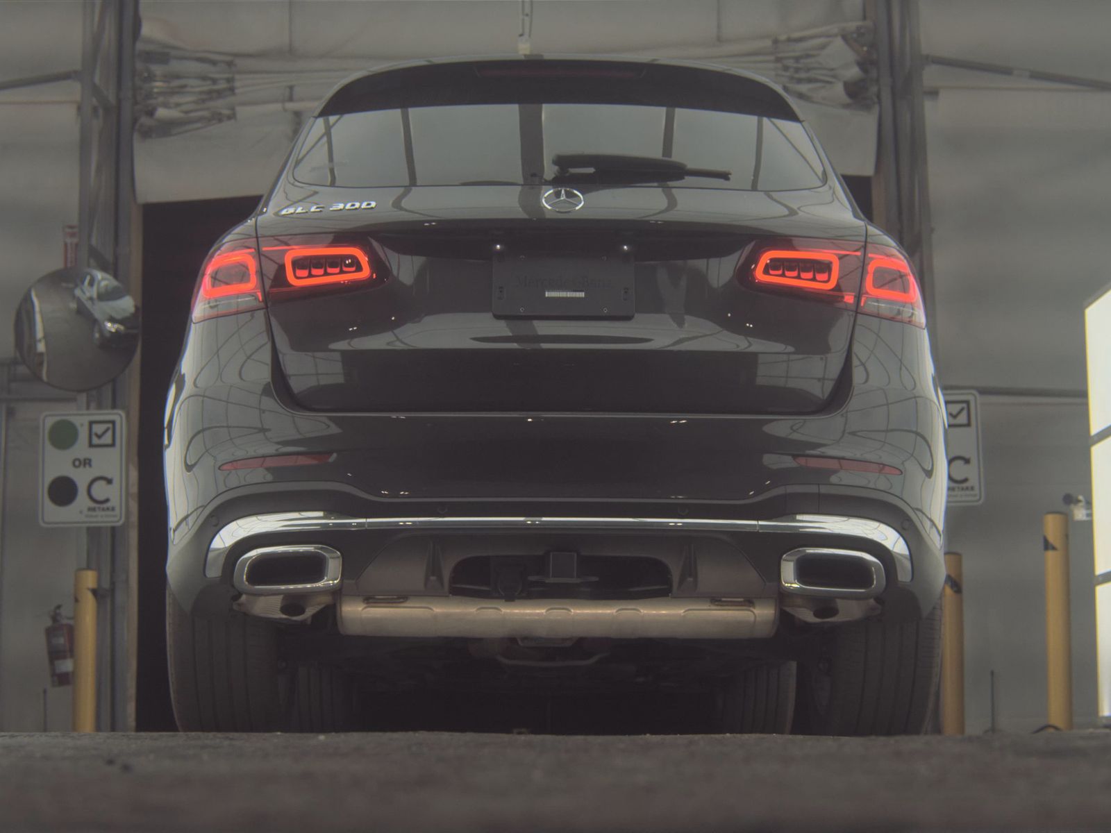 2021 Mercedes-Benz GLC GLC 300 RWD