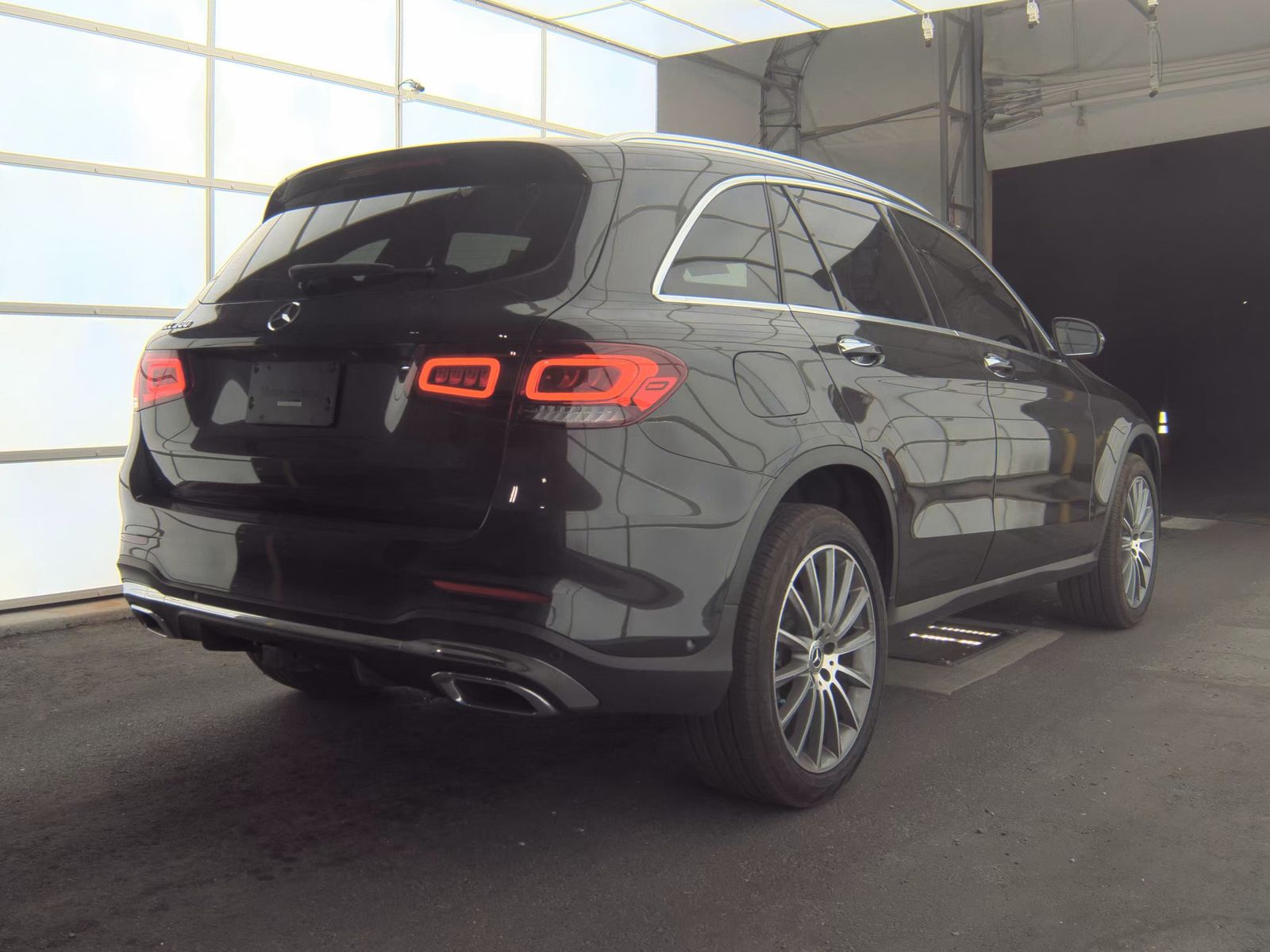 2021 Mercedes-Benz GLC GLC 300 RWD