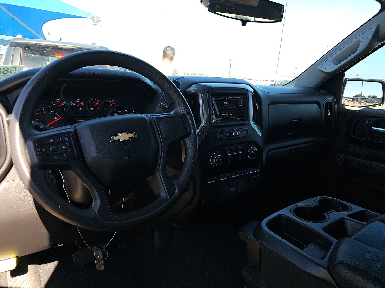 2022 Chevrolet Silverado 1500 Custom RWD