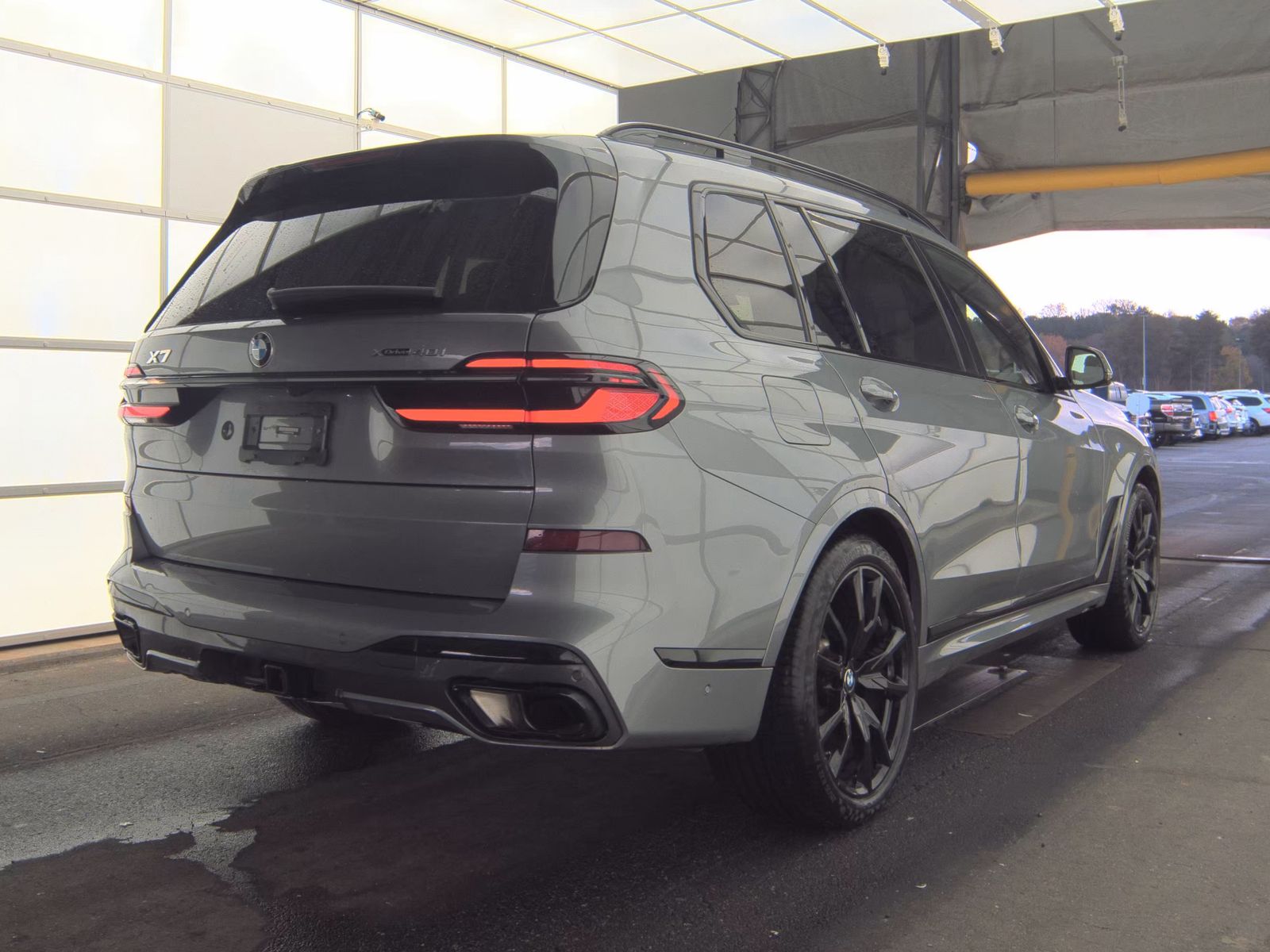 2023 BMW X7 xDrive40i AWD
