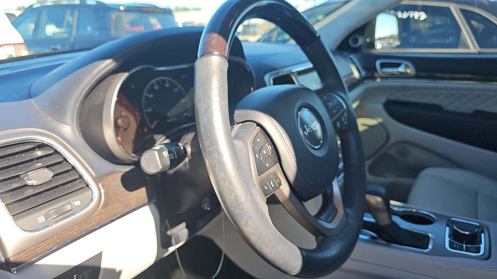 2017 Jeep Grand Cherokee Summit AWD