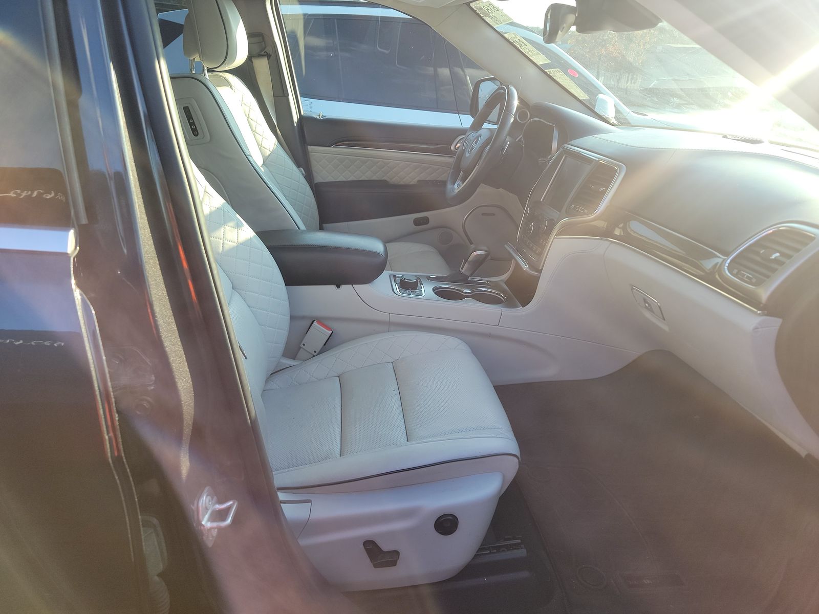 2017 Jeep Grand Cherokee Summit AWD