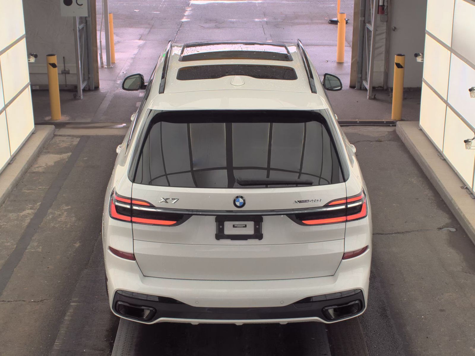 2023 BMW X7 xDrive40i AWD