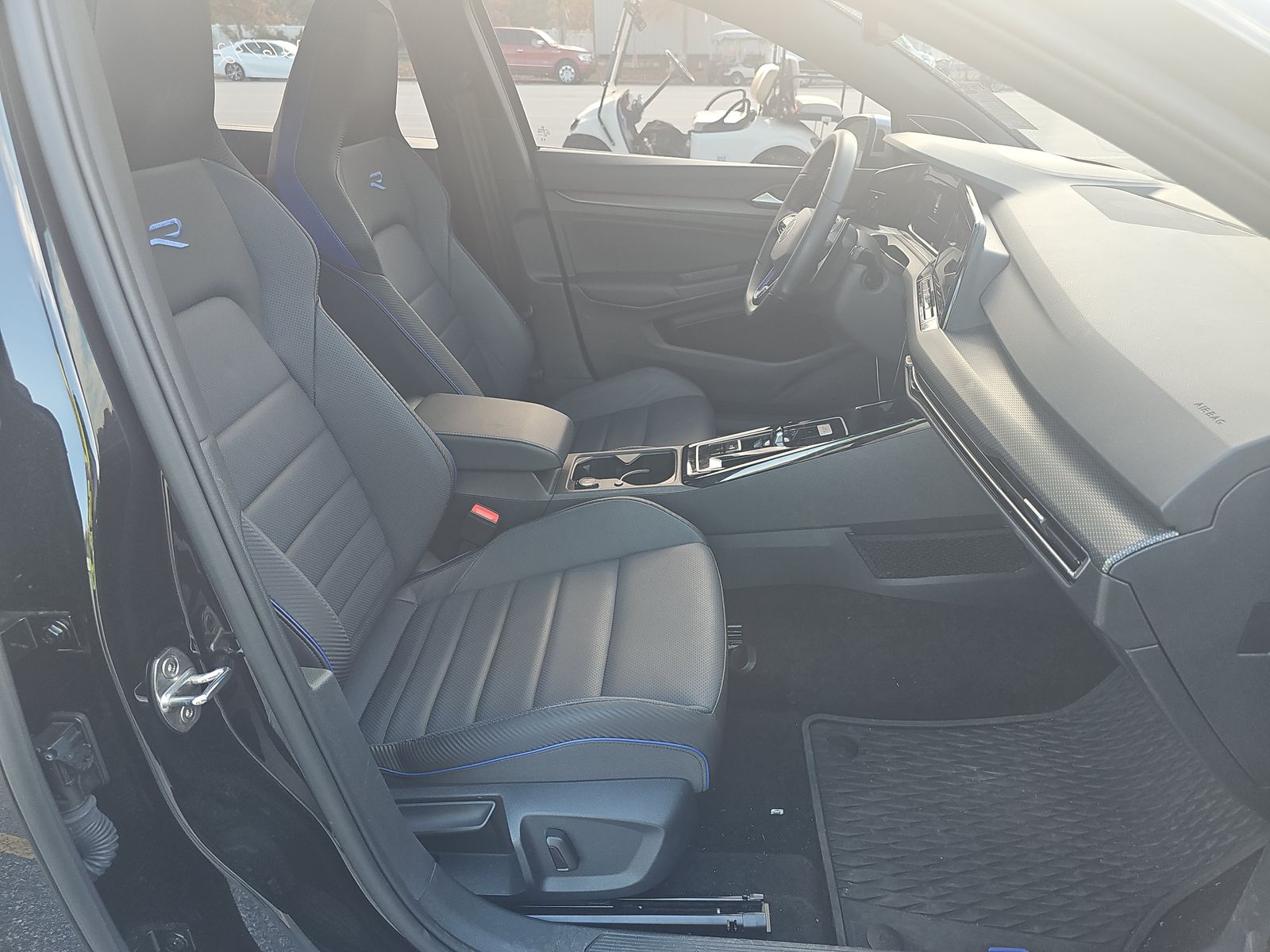 2024 Volkswagen Golf R AWD