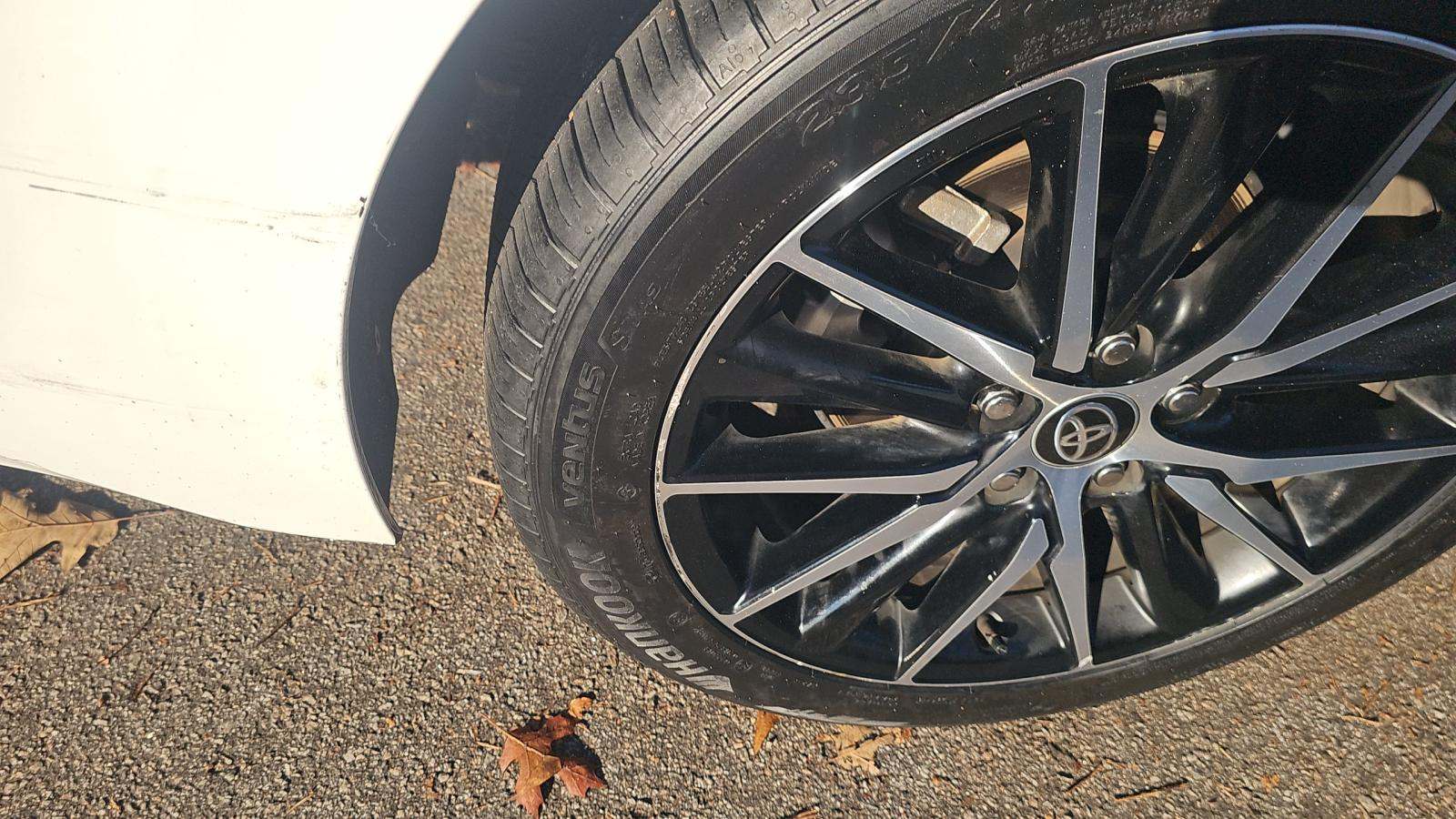 2024 Toyota Camry SE FWD