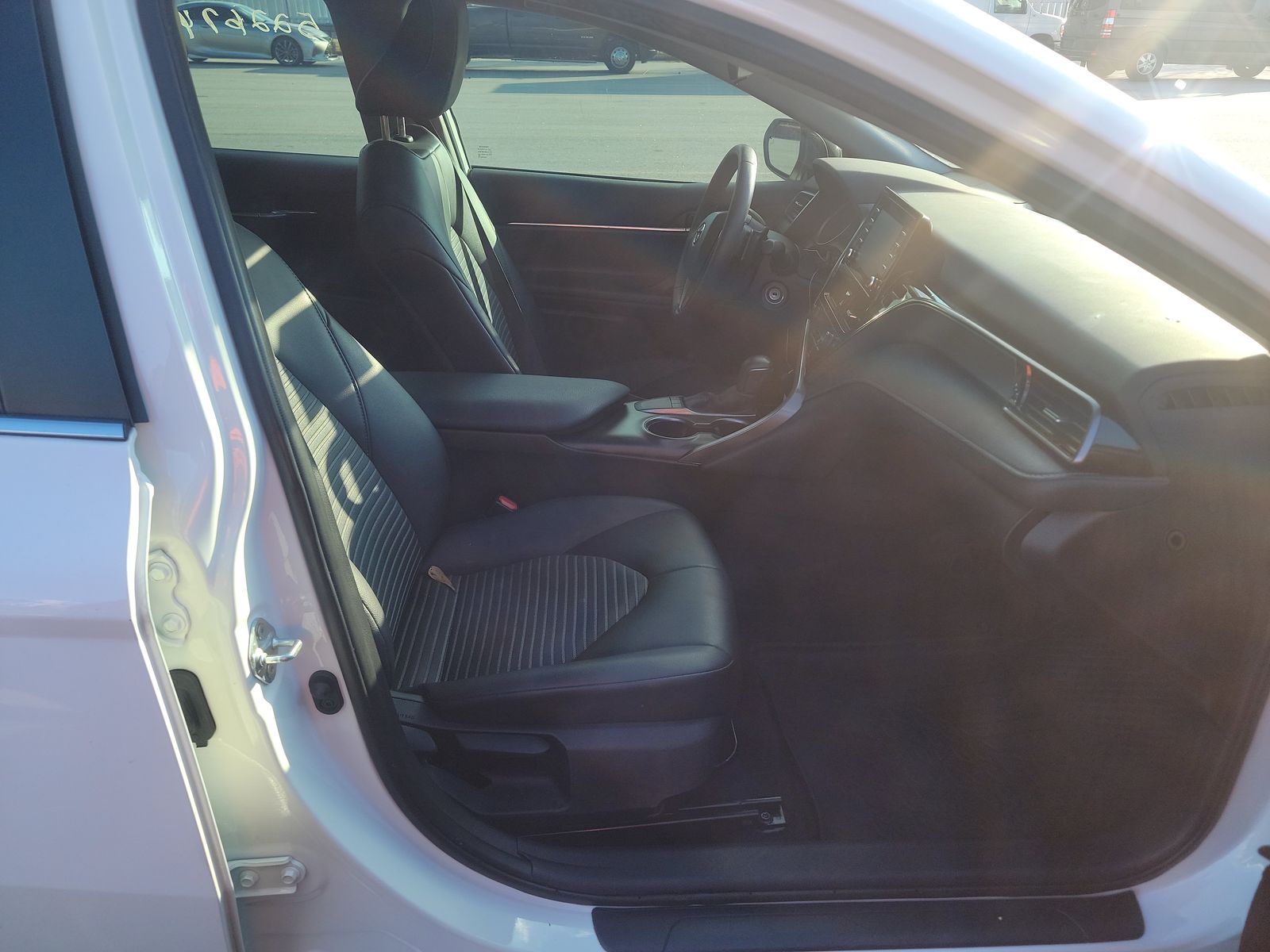 2024 Toyota Camry SE FWD