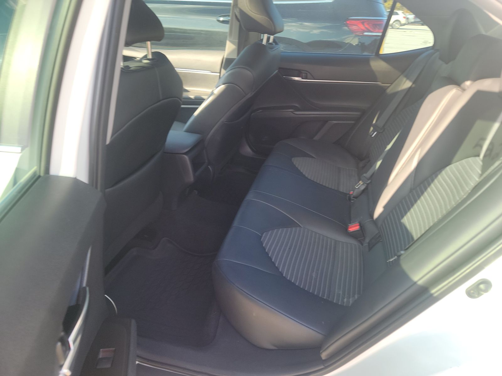 2024 Toyota Camry SE FWD