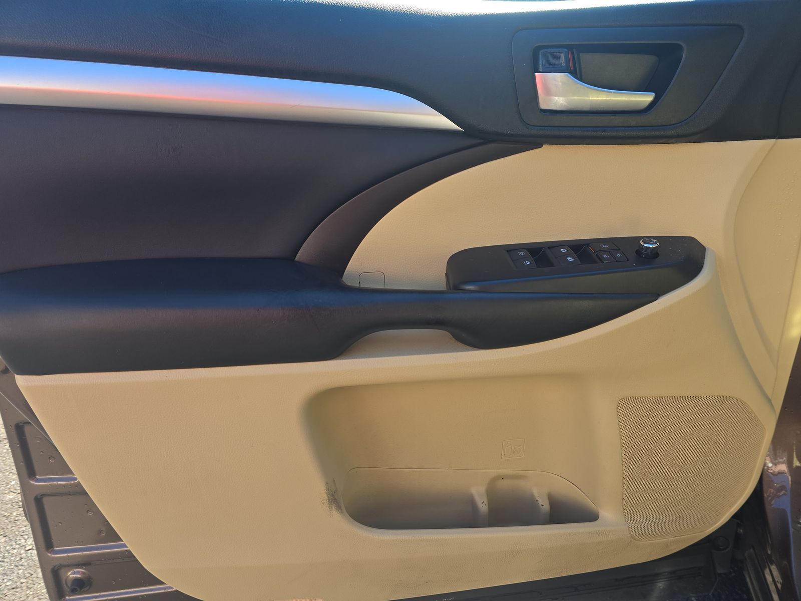 2019 Toyota Highlander XLE FWD