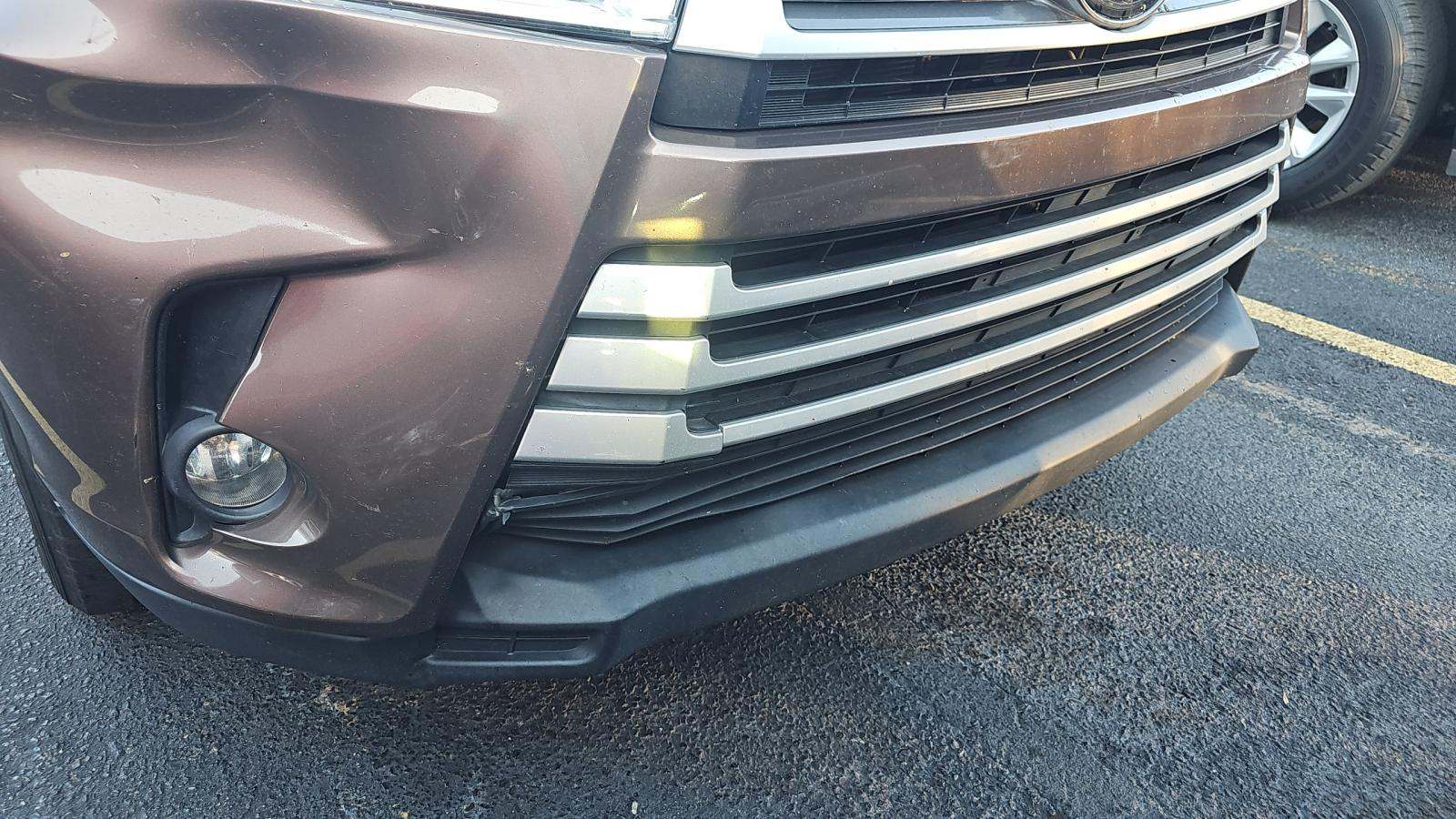 2019 Toyota Highlander XLE FWD