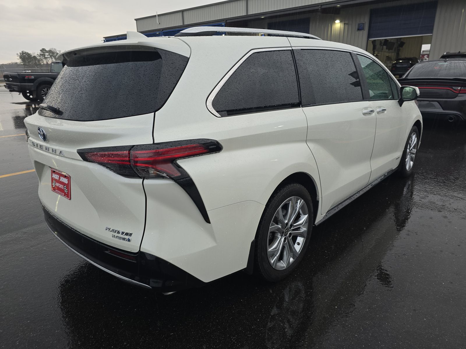 2021 Toyota Sienna Platinum FWD
