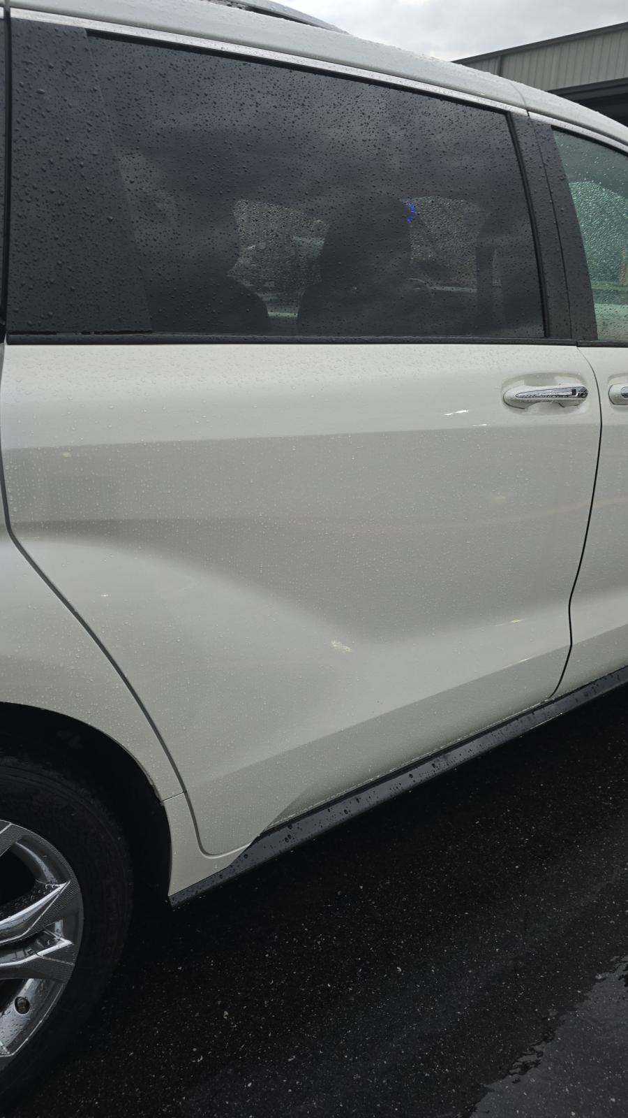 2021 Toyota Sienna Platinum FWD