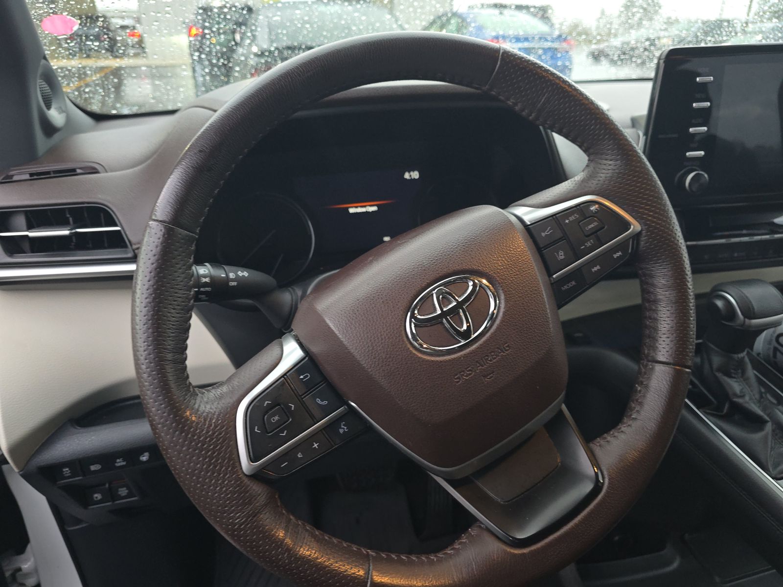 2021 Toyota Sienna Platinum FWD