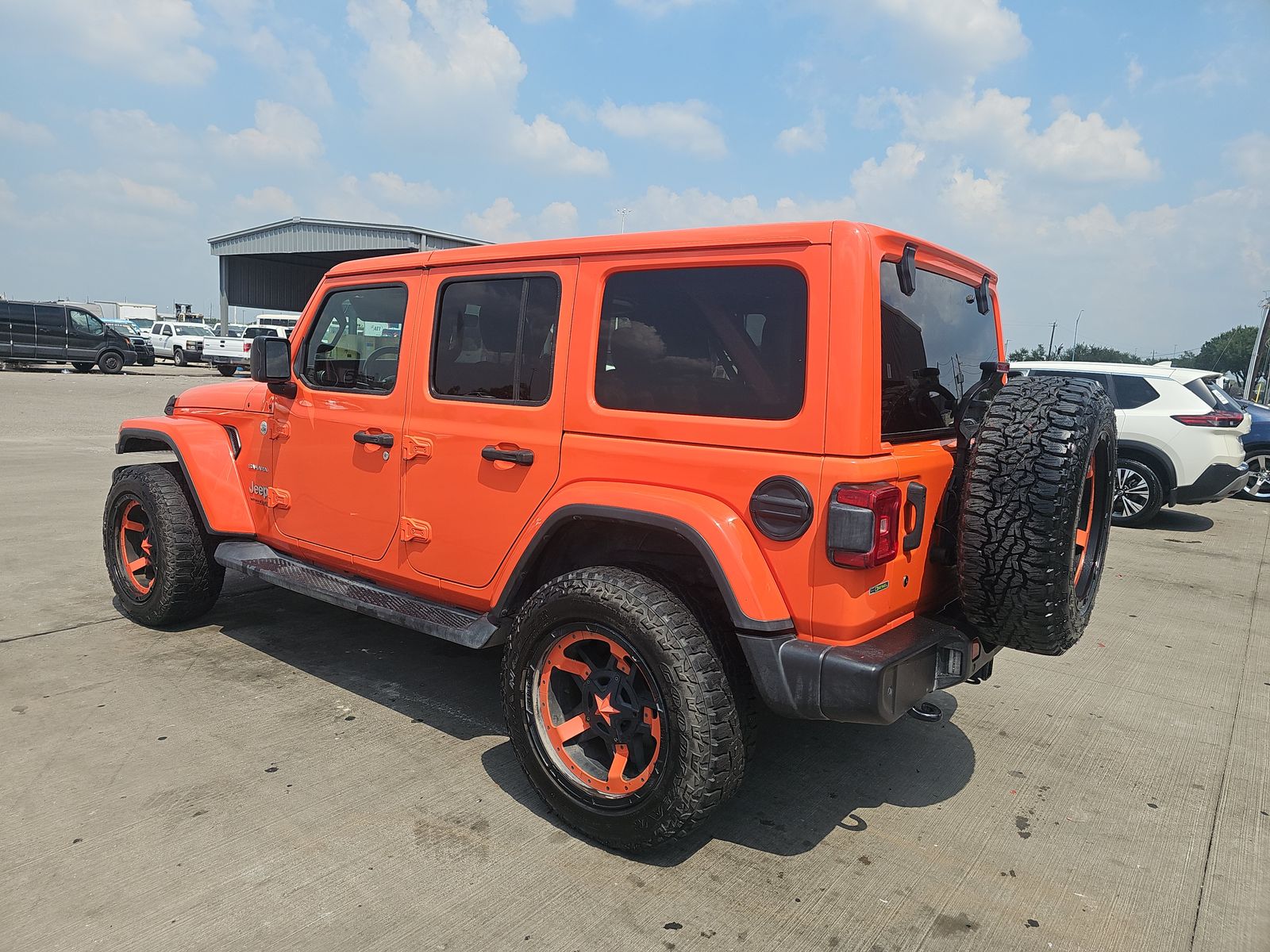 2020 Jeep Wrangler Unlimited Sahara AWD