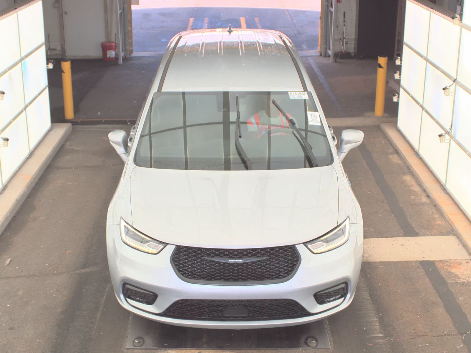 2022 Chrysler Pacifica Hybrid Touring L FWD