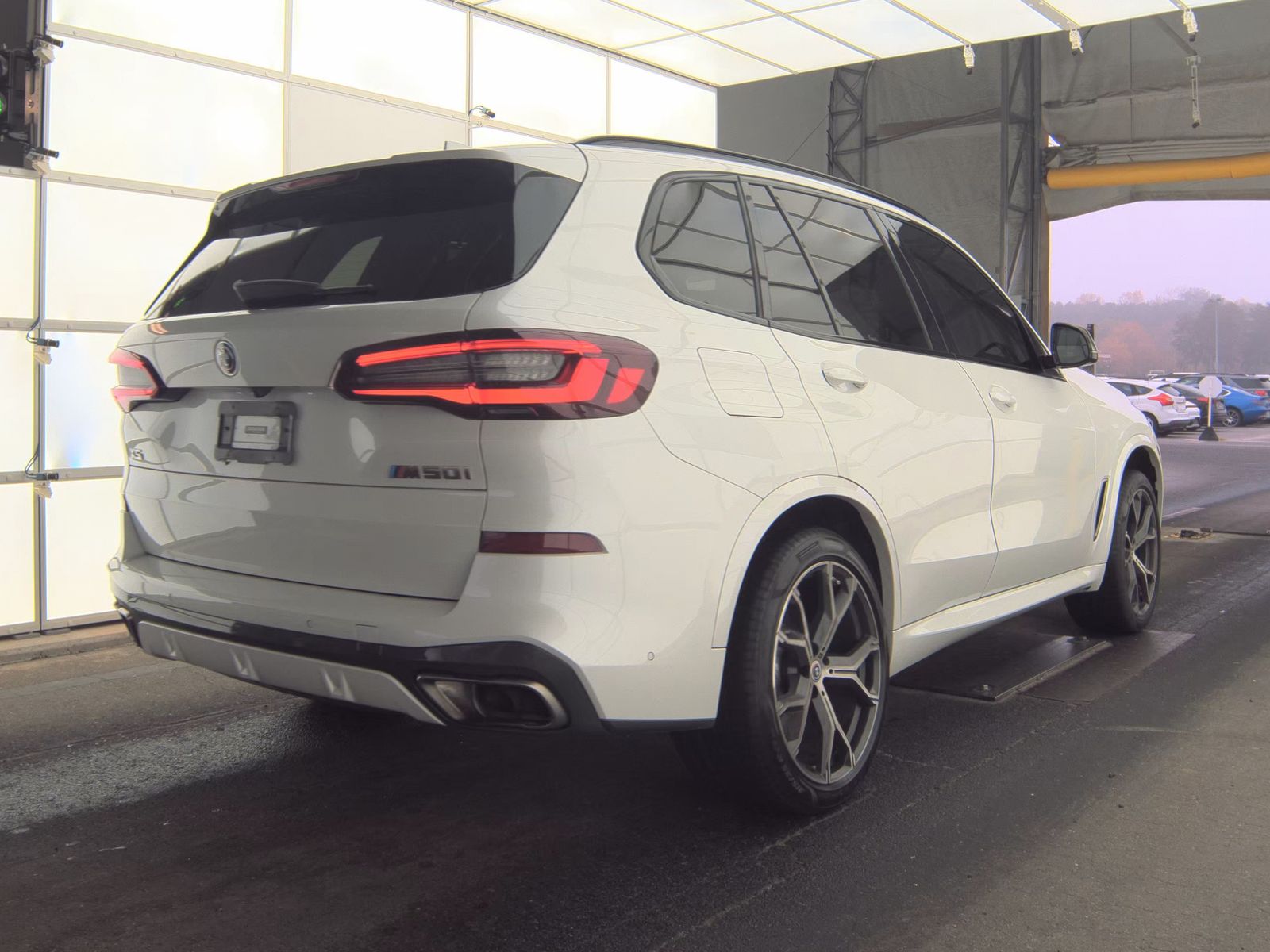 2023 BMW X5 M50i AWD