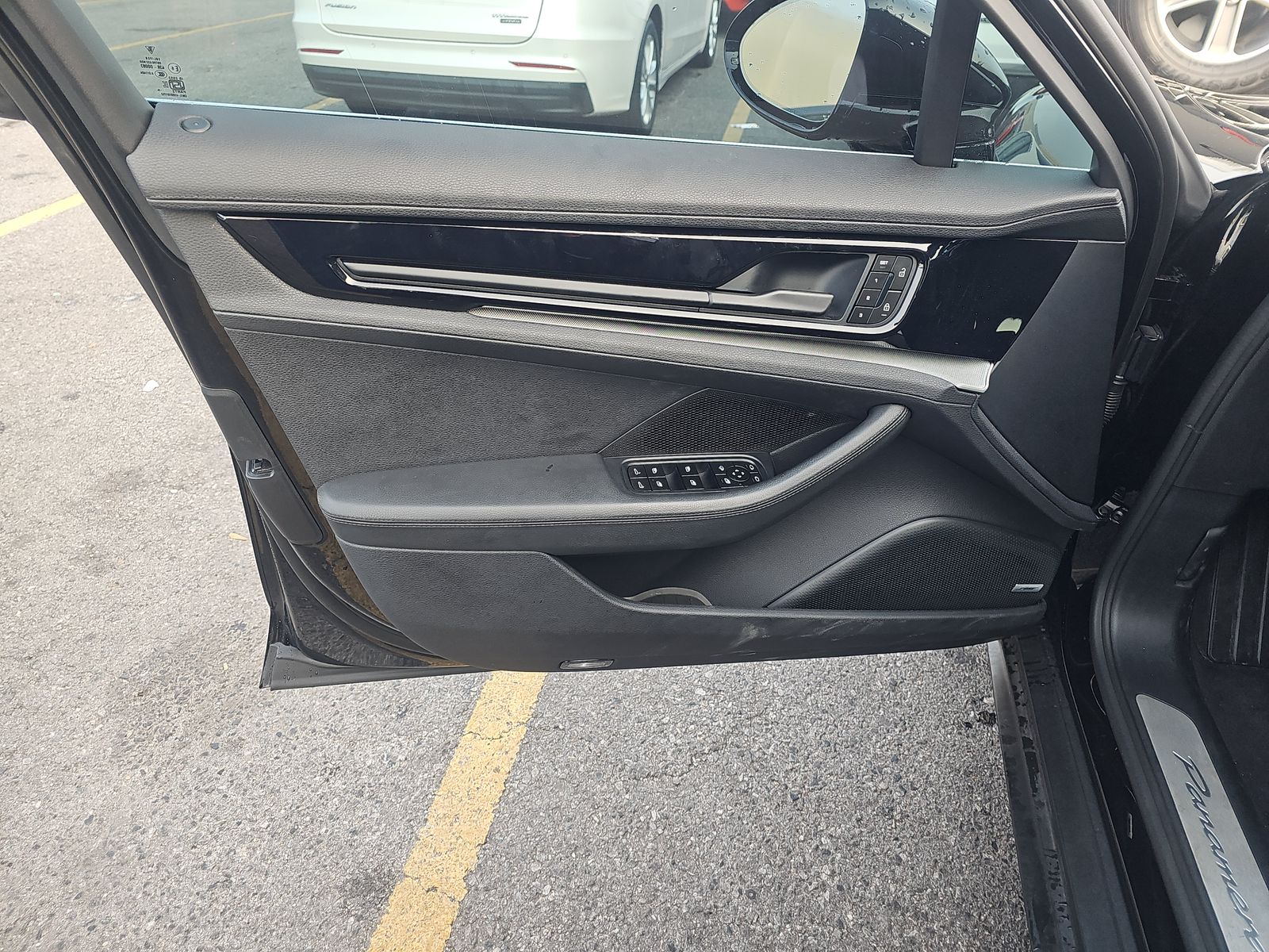 2025 Porsche Panamera Base RWD