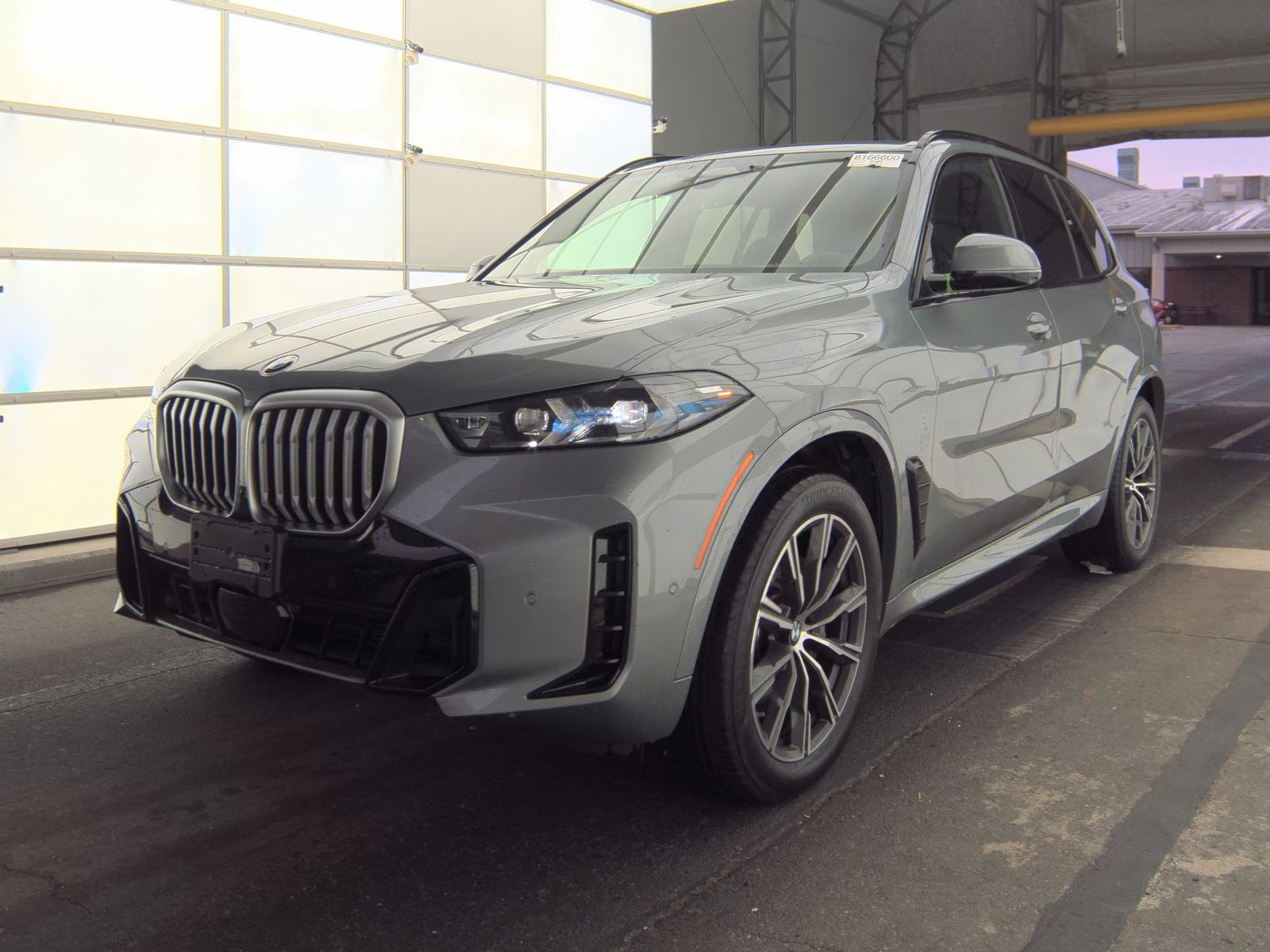 2025 BMW X5 xDrive40i AWD