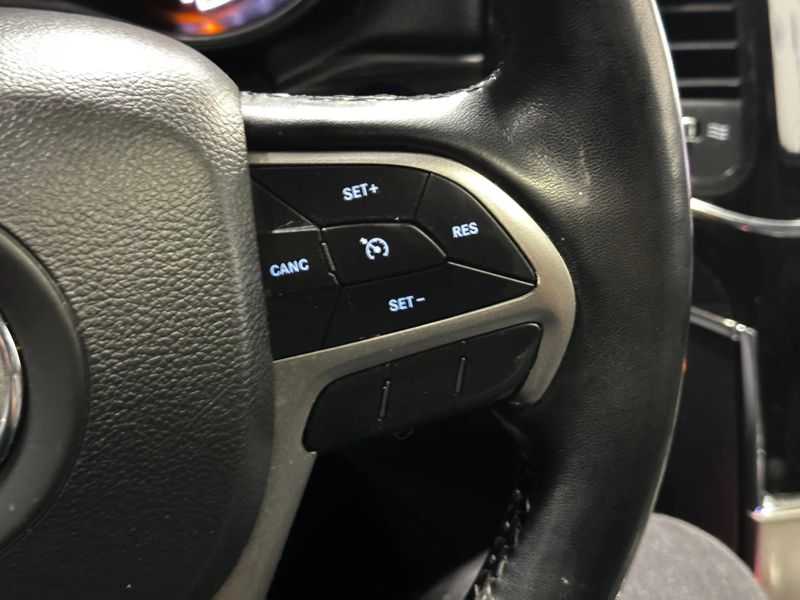 2022 Jeep Grand Cherokee Limited AWD