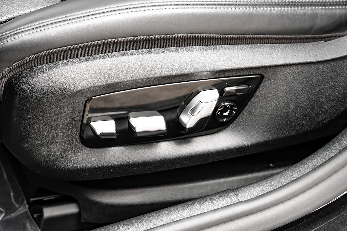 2020 BMW 5 Series 540i xDrive AWD