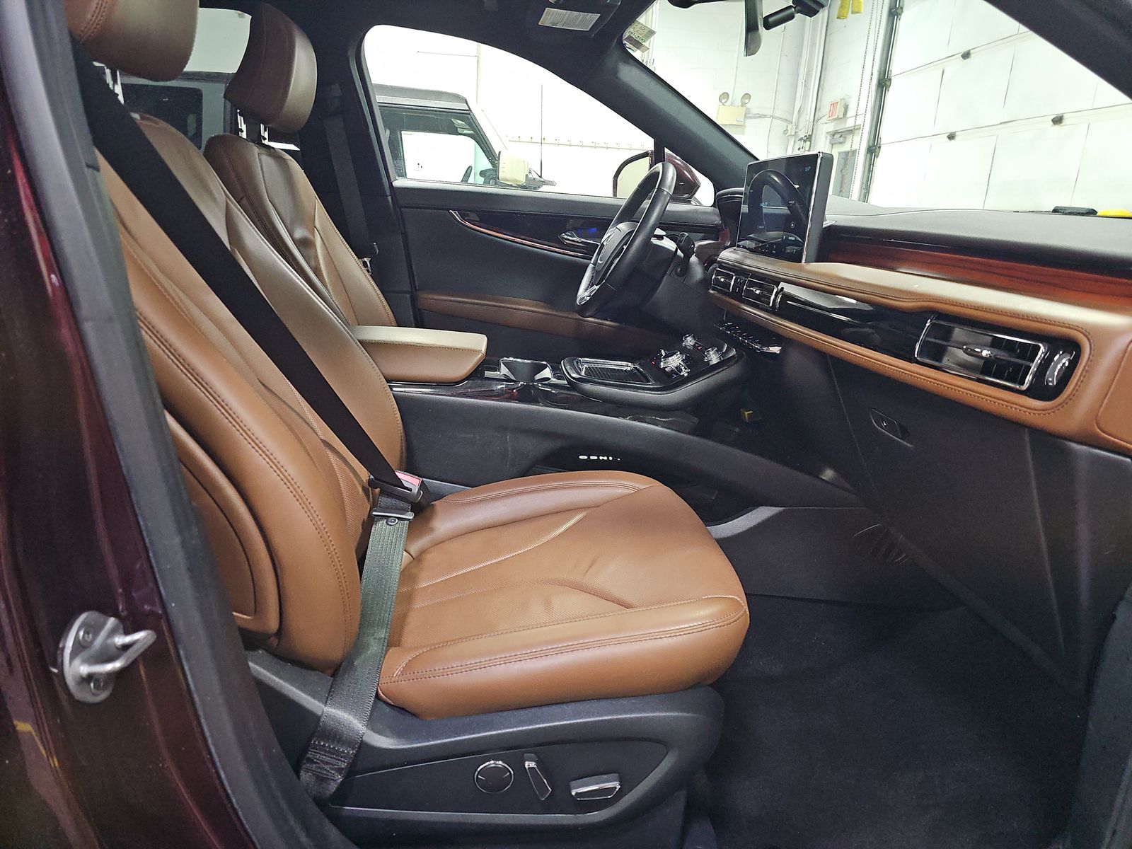 2022 Lincoln Nautilus Reserve FWD