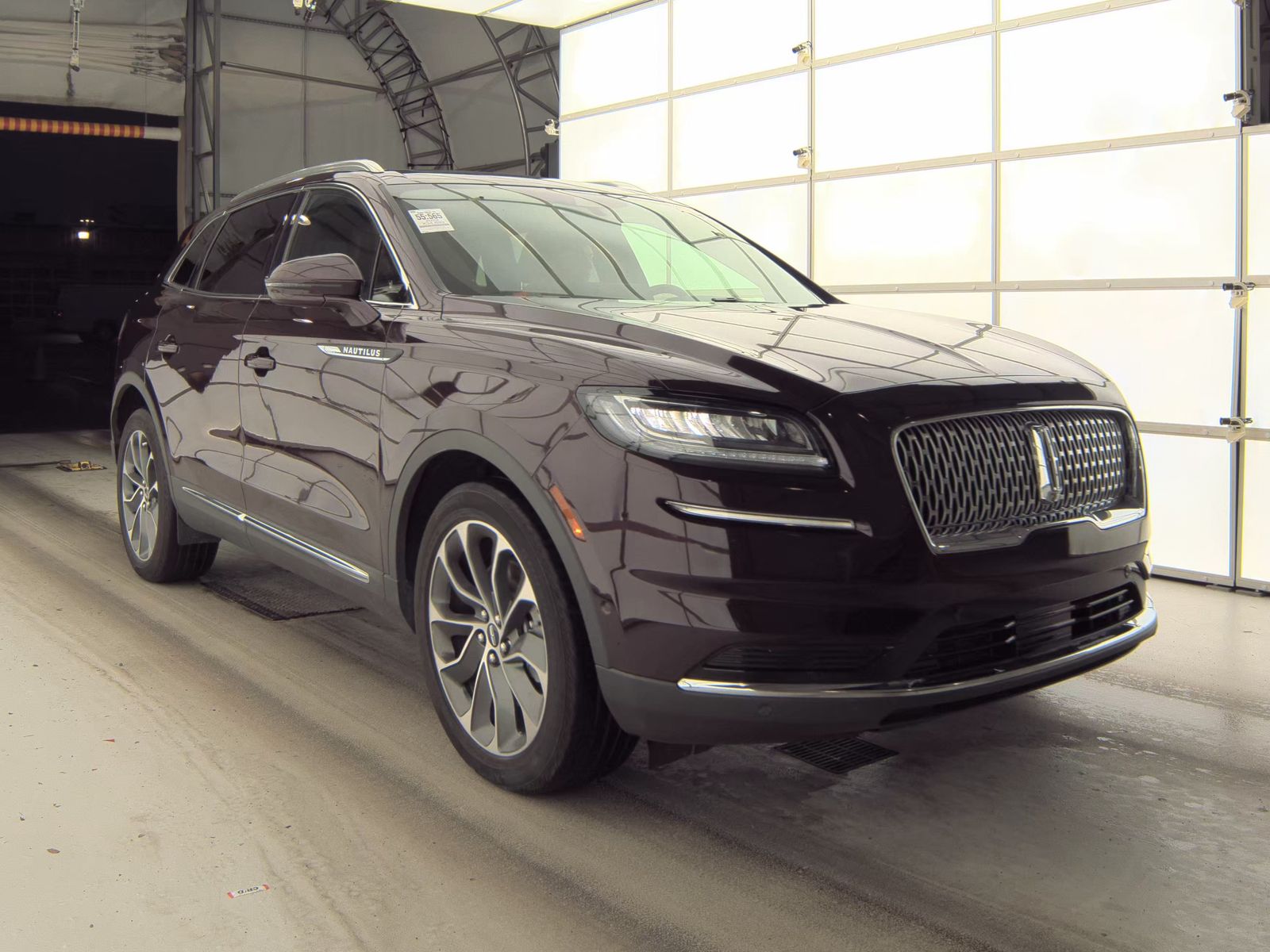2022 Lincoln Nautilus Reserve FWD