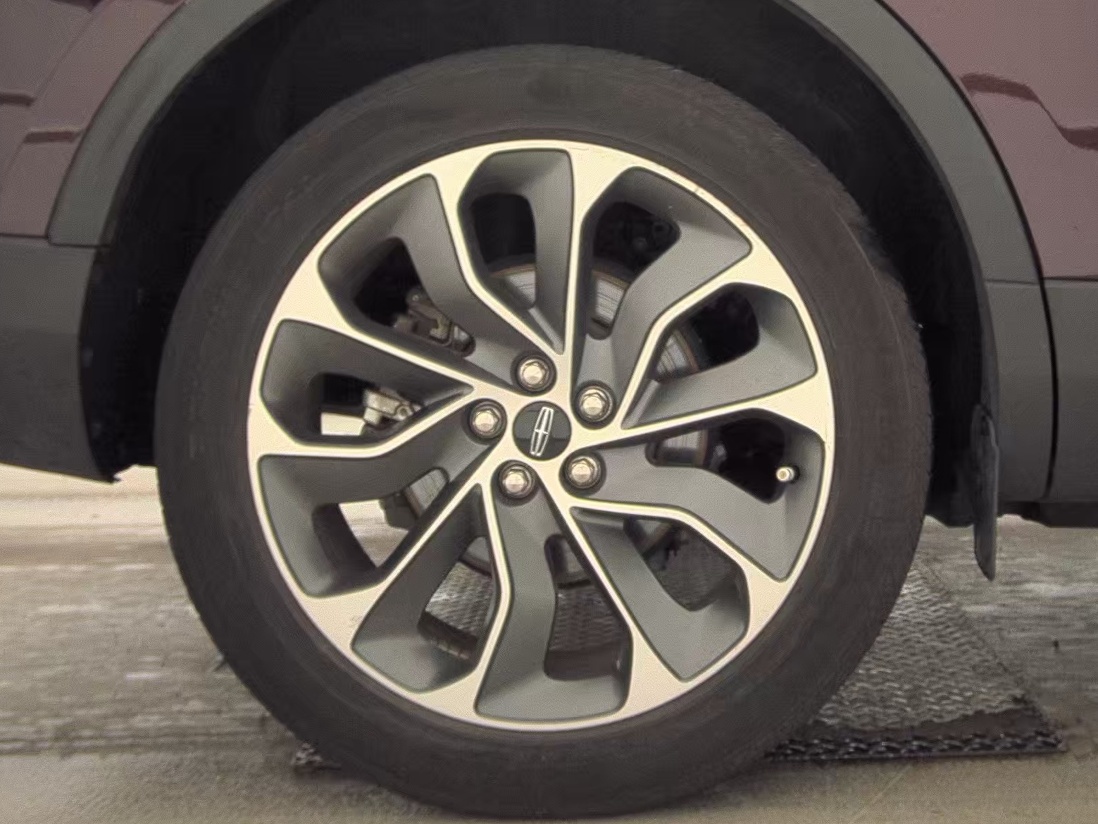 2022 Lincoln Nautilus Reserve FWD