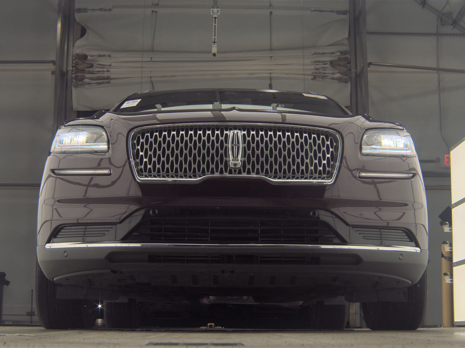 2022 Lincoln Nautilus Reserve FWD