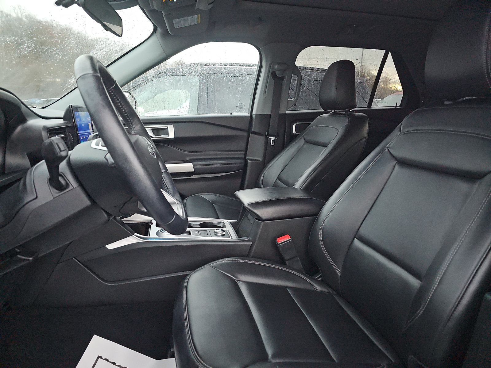 2022 Ford Explorer XLT AWD