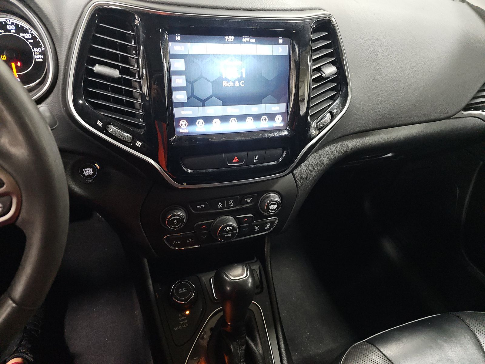 2022 Jeep Cherokee Limited AWD