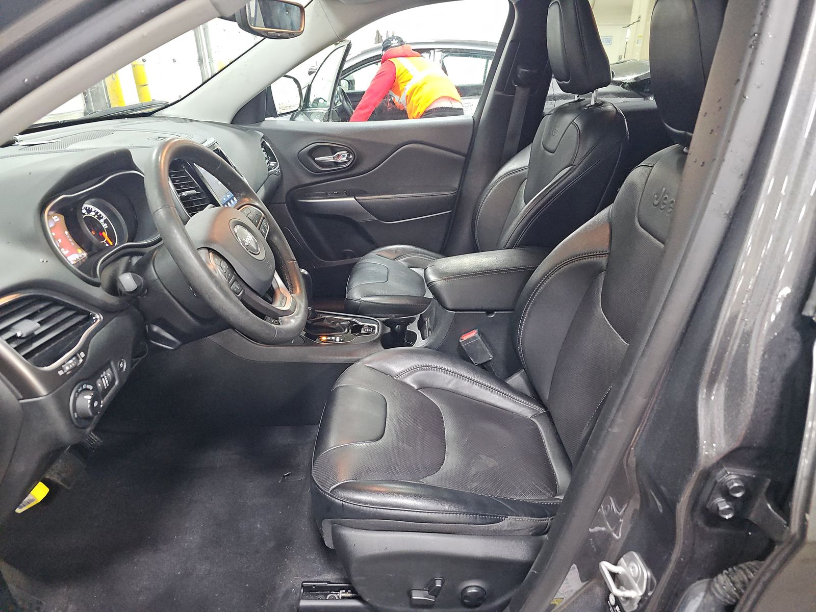 2022 Jeep Cherokee Limited AWD