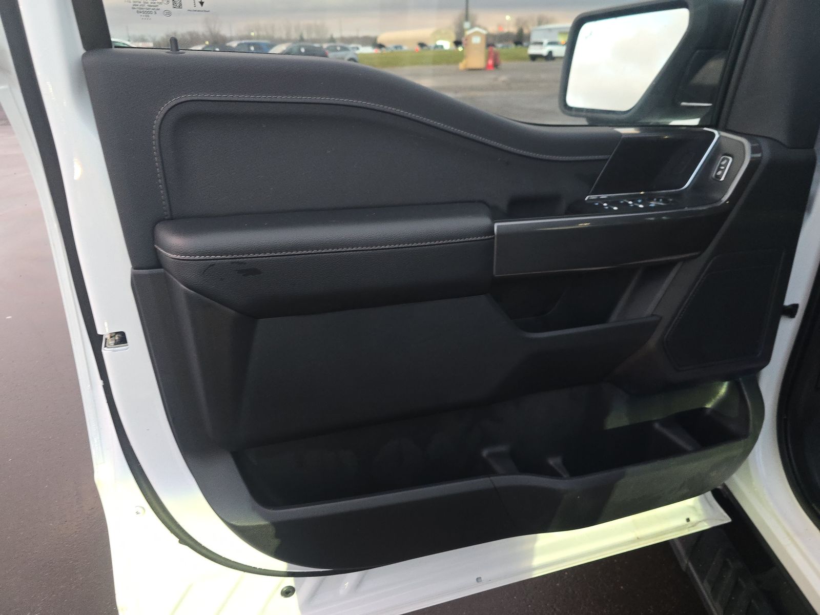 2023 Ford F-150 Hybrid XLT AWD