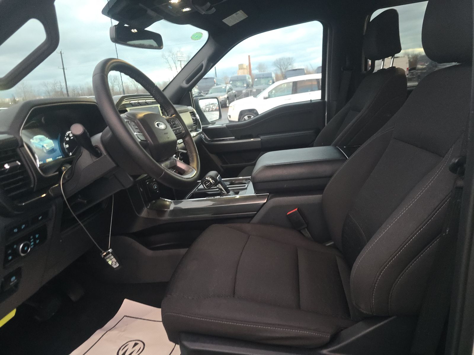 2023 Ford F-150 Hybrid XLT AWD