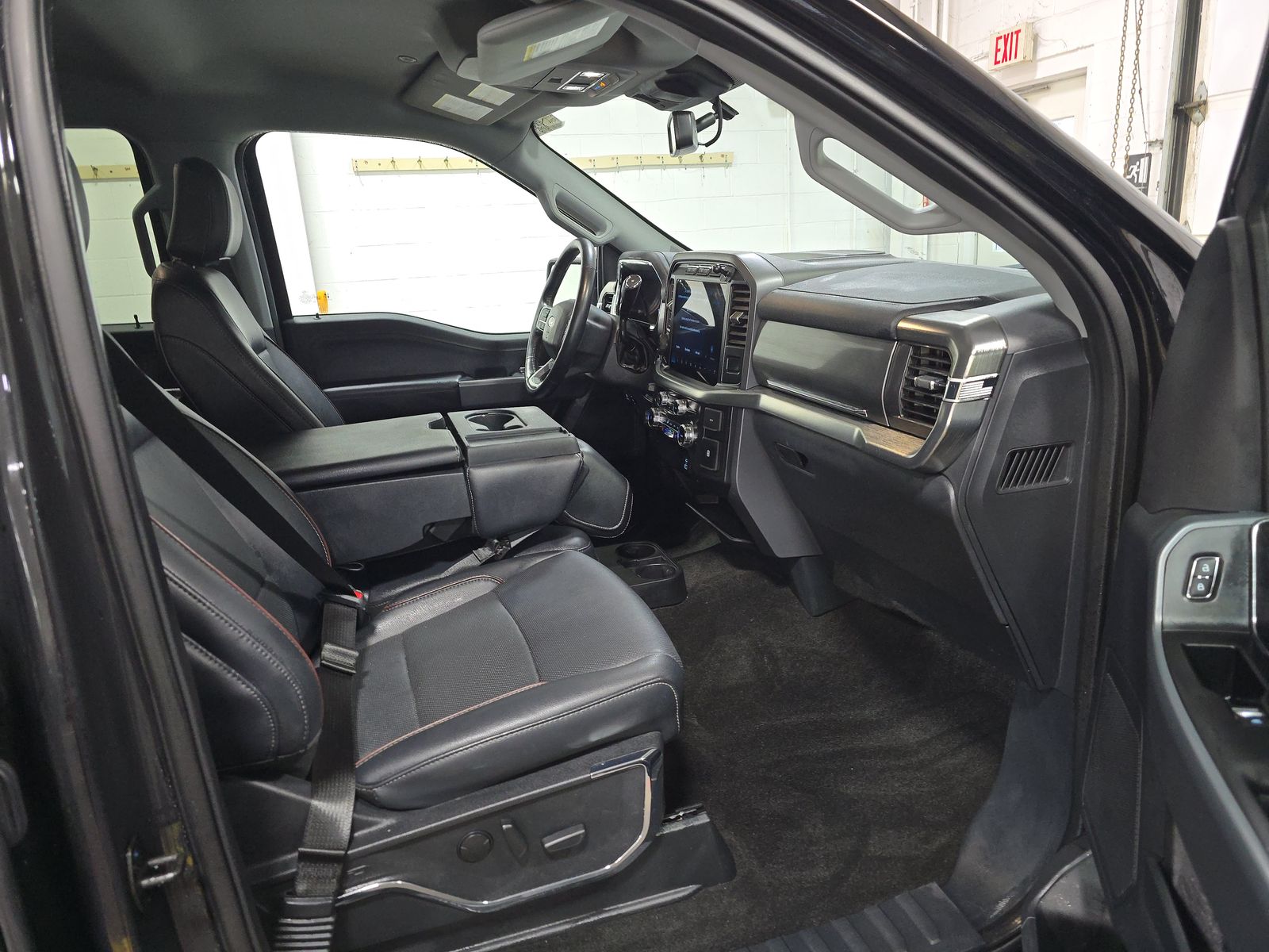 2022 Ford F-150 Lariat FWD