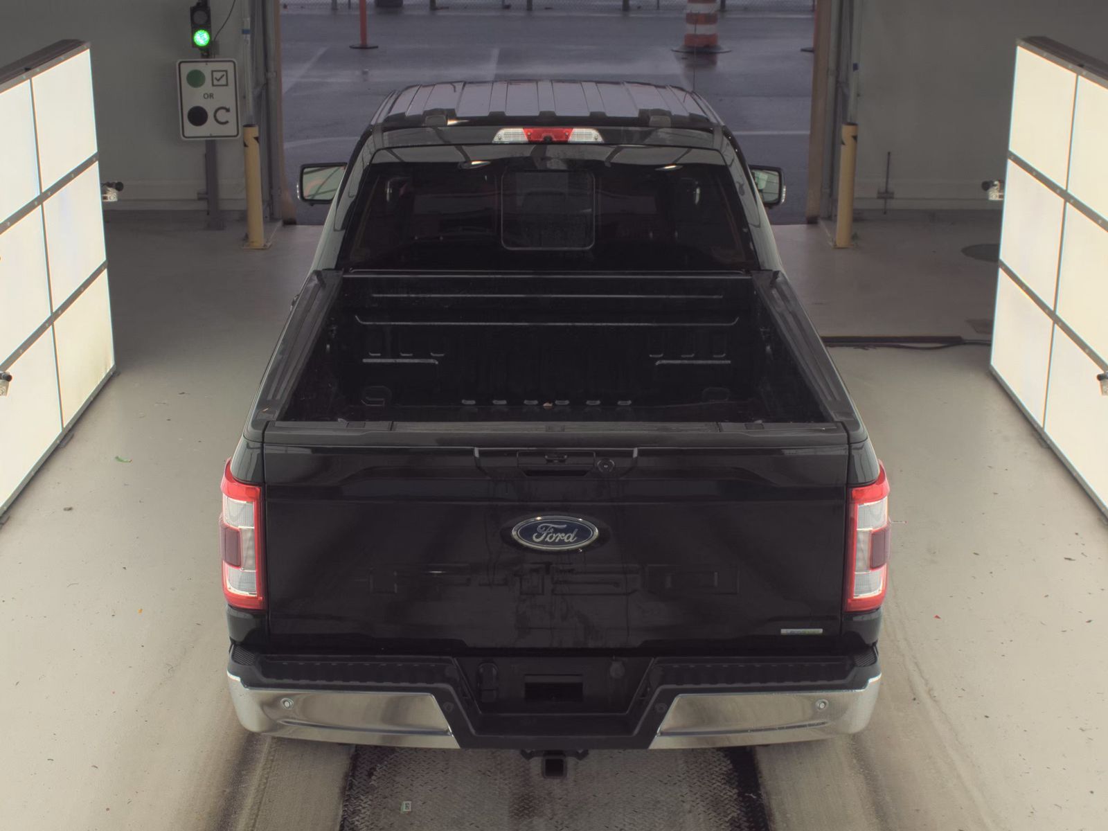 2022 Ford F-150 Lariat FWD