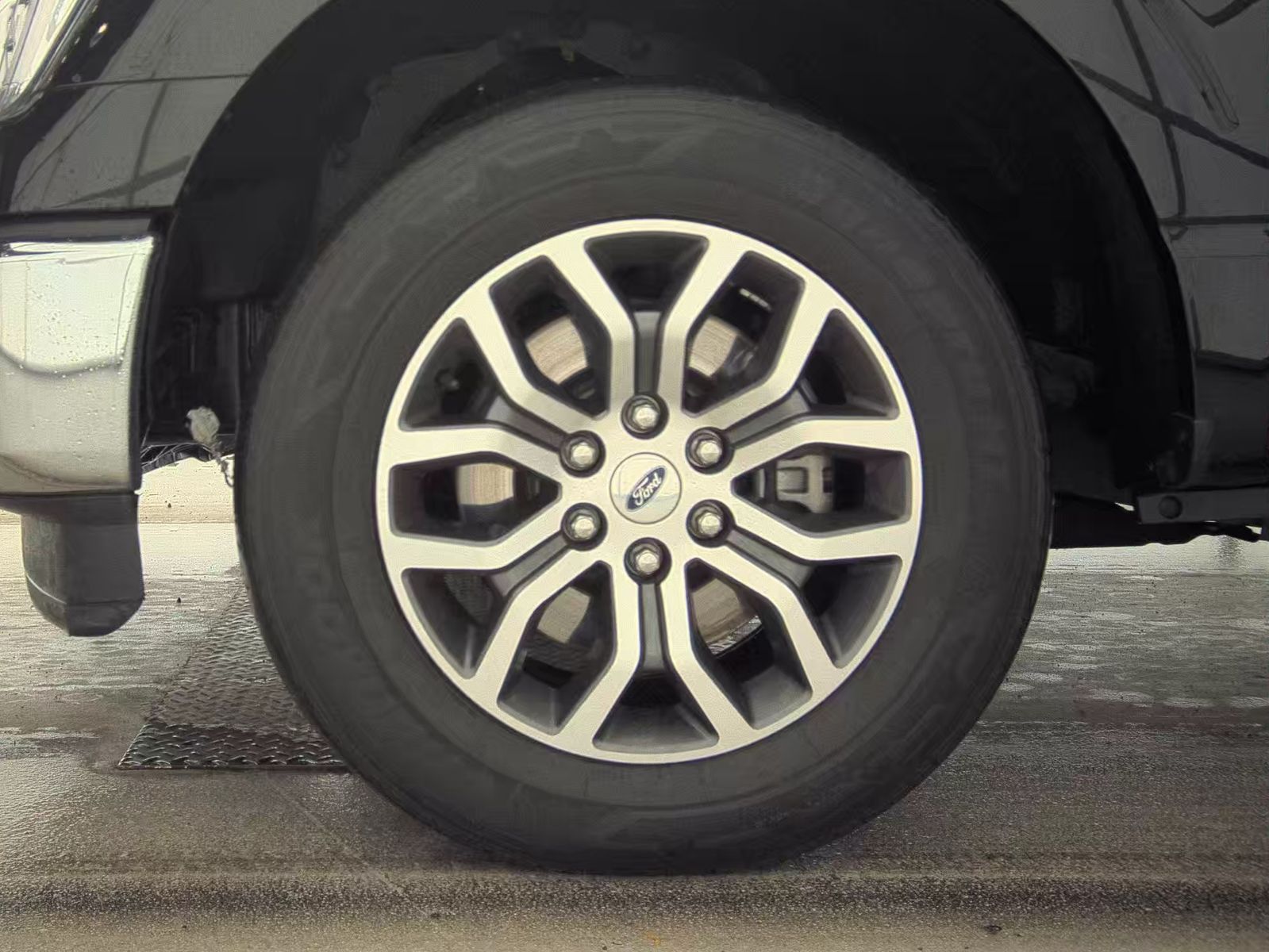 2022 Ford F-150 Lariat FWD