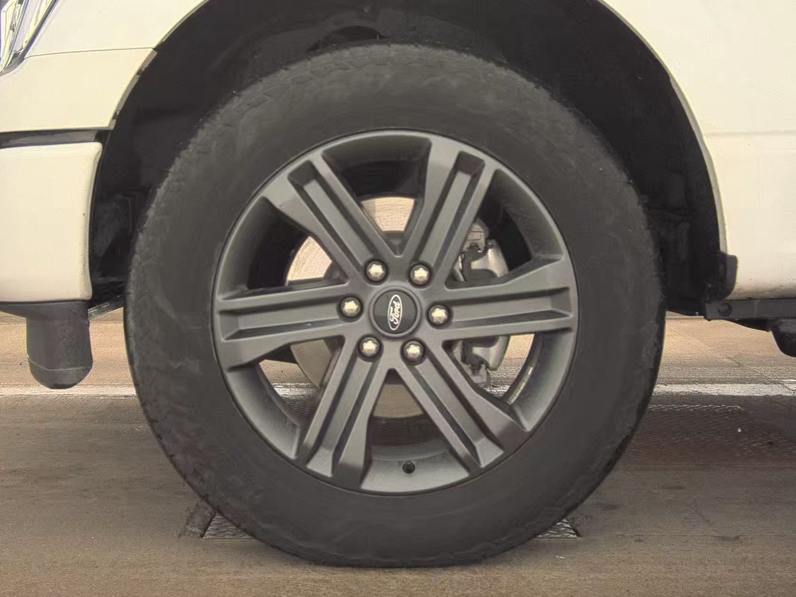 2023 Ford F-150 Hybrid XLT AWD