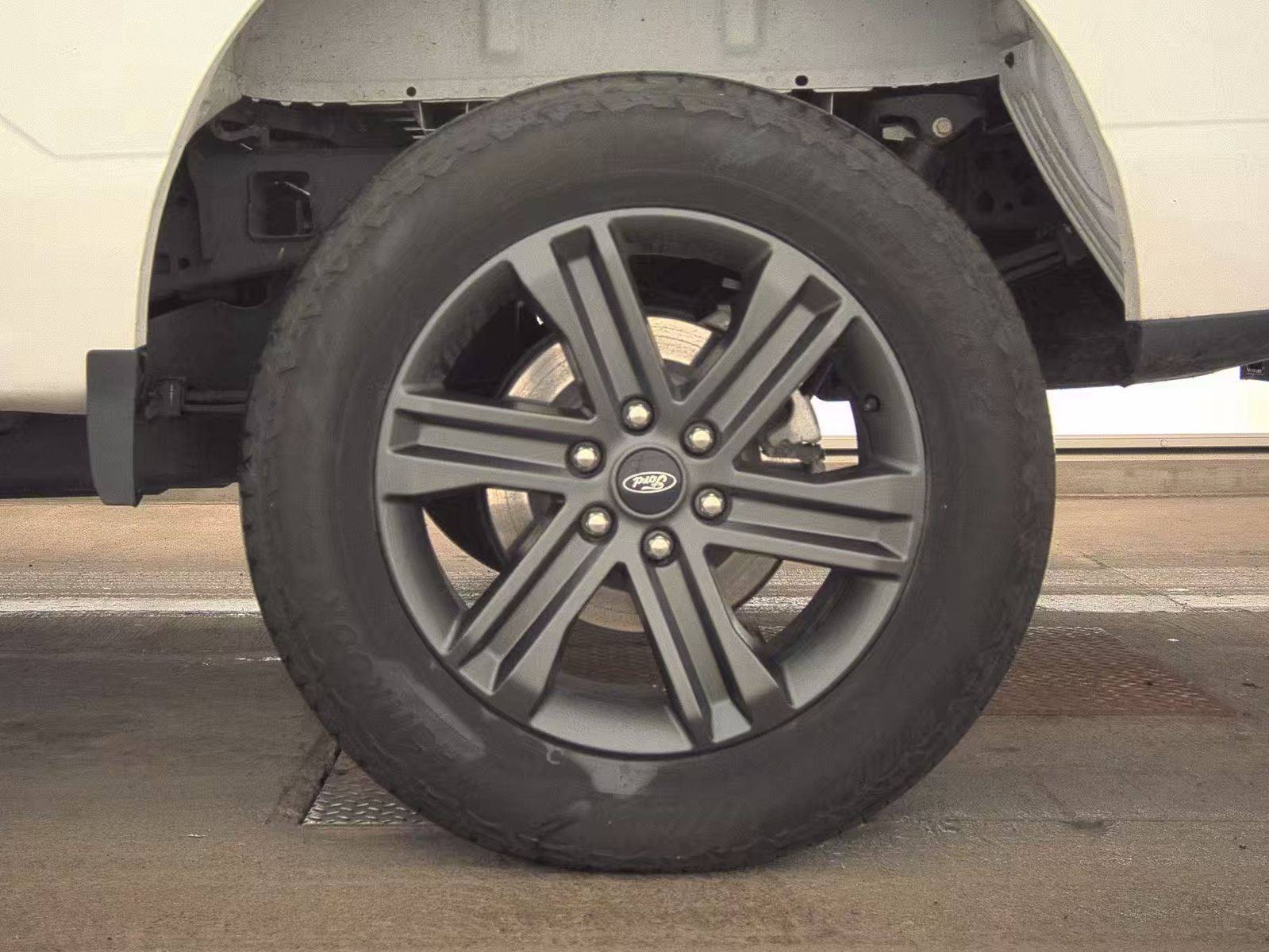 2023 Ford F-150 Hybrid XLT AWD