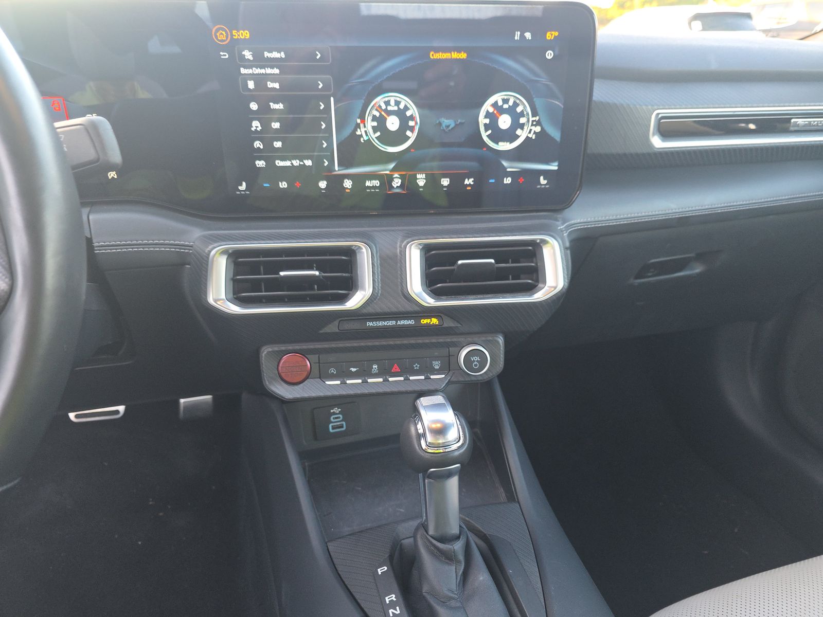 2025 Ford Mustang EcoBoost Premium RWD