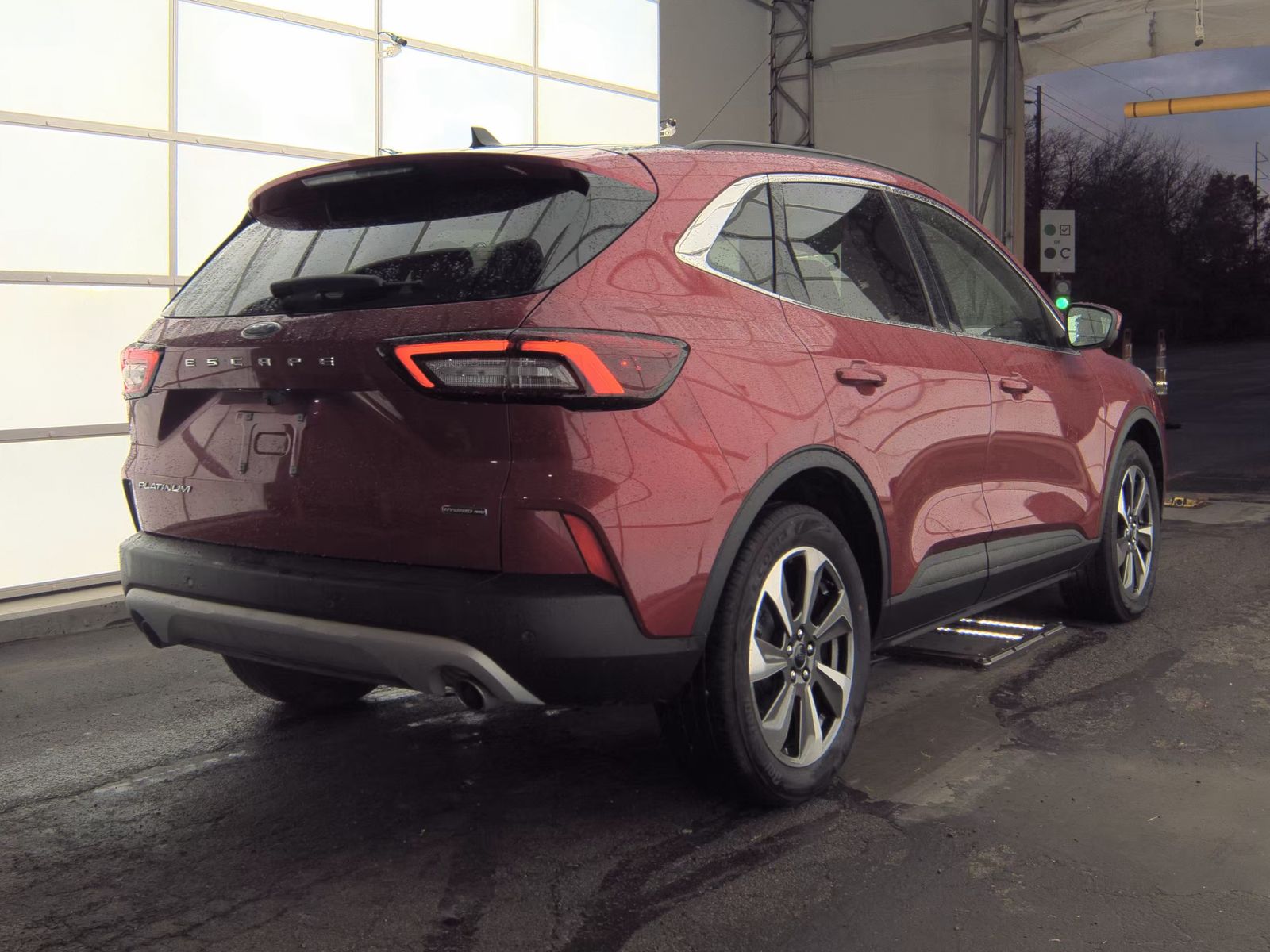 2025 Ford Escape Hybrid Platinum AWD